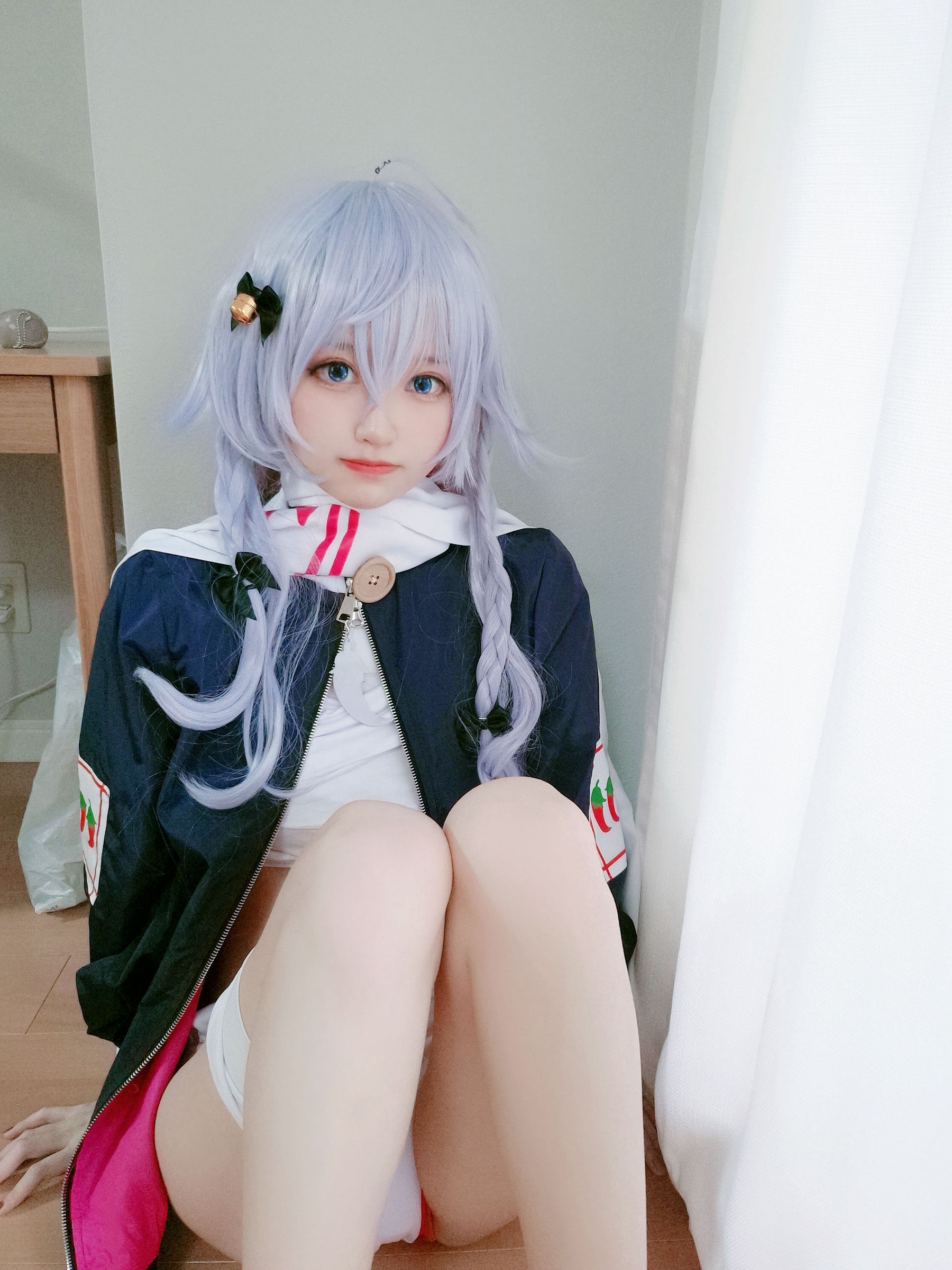 千阳(ちよ) – 狗妈cos(七奈神乐) [16P] - 秀人网免费无水印在线套图写真