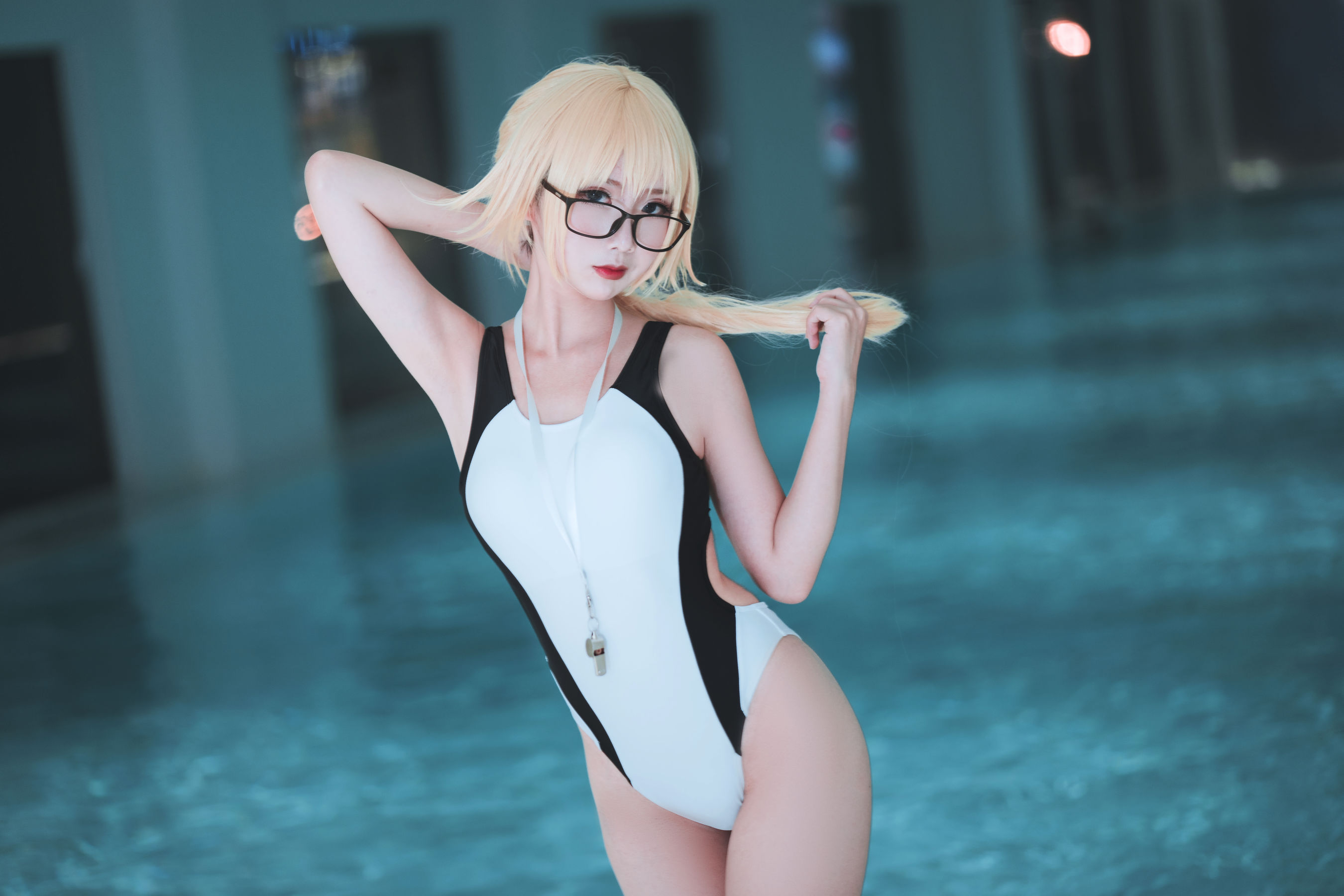 可爱人气Coser面饼仙儿 – 贞德泳衣 [15P] - 秀人网免费无水印在线套图写真