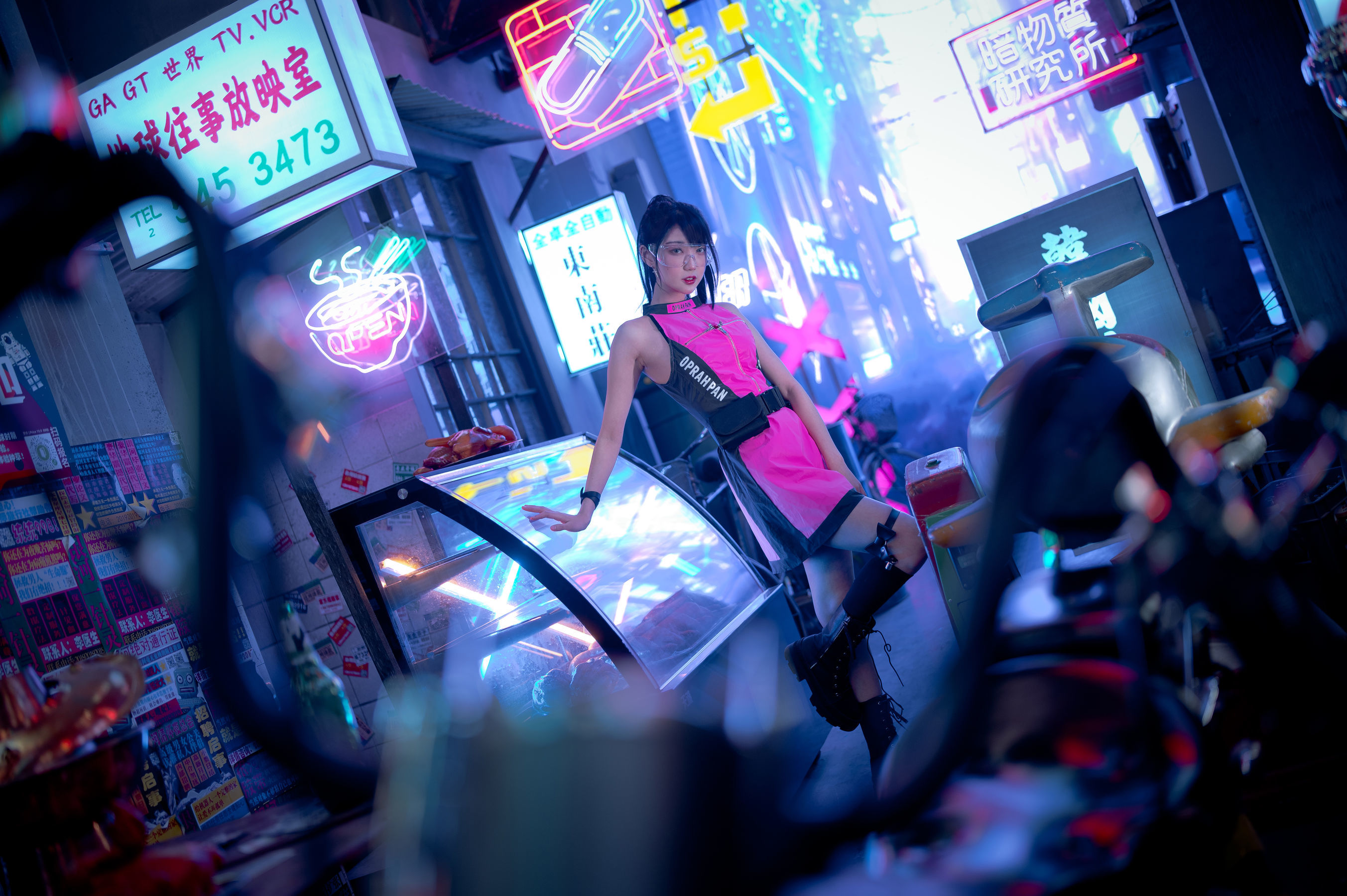 周叽是可爱兔兔 – 银河社区 1 [20P] - 秀人网免费无水印在线套图写真