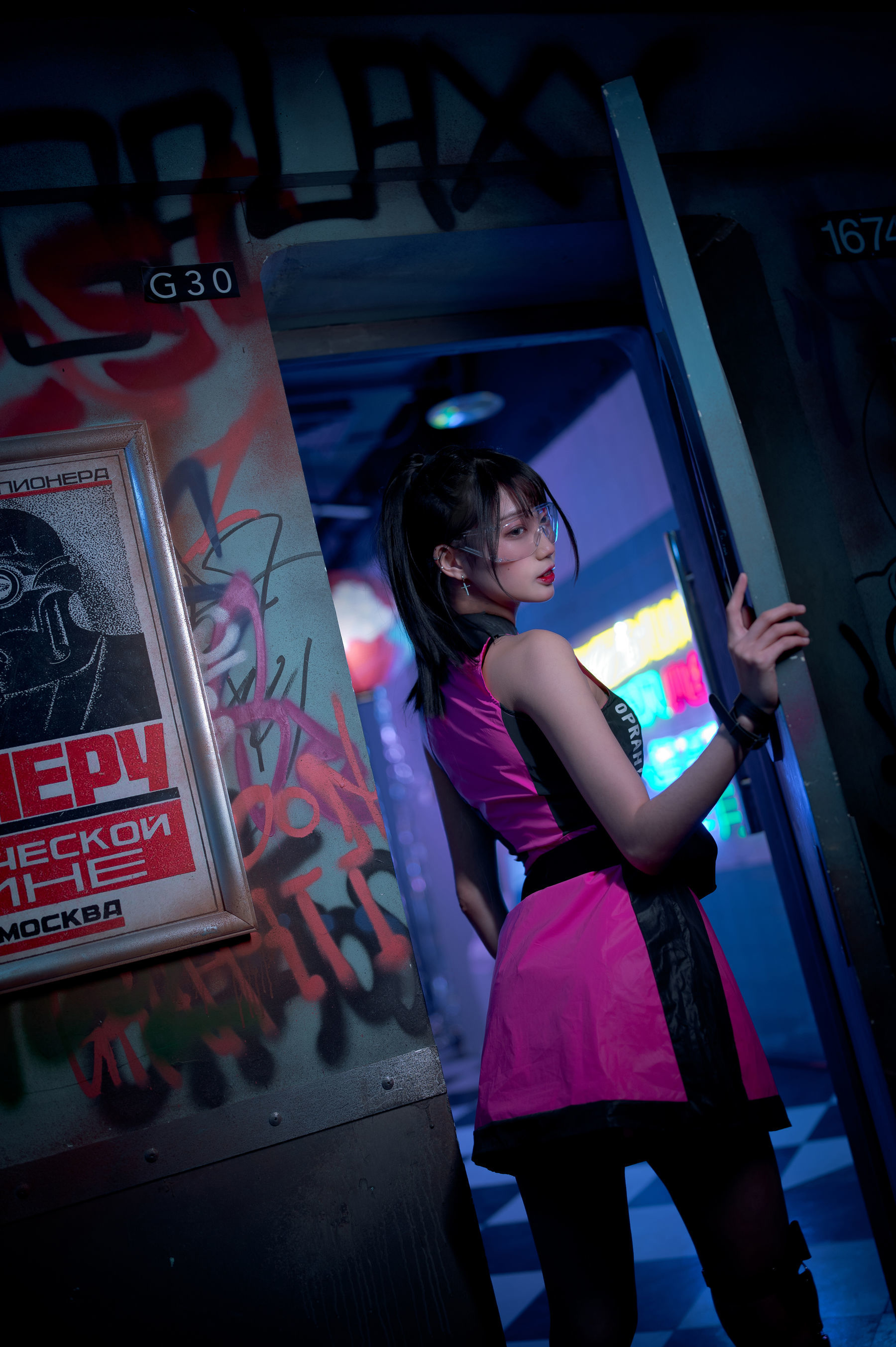 周叽是可爱兔兔 – 银河社区 1 [20P] - 秀人网免费无水印在线套图写真