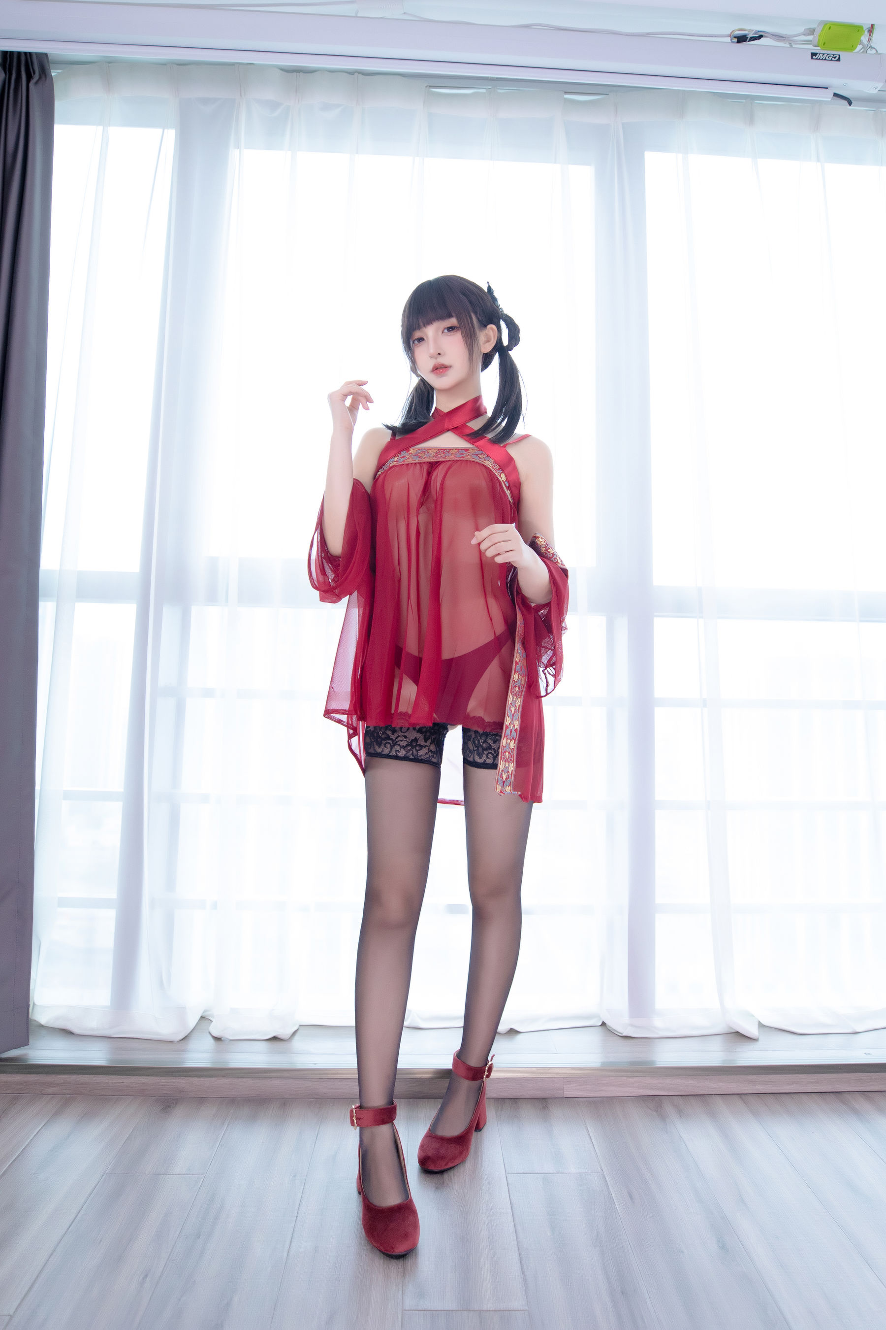 萝莉神楽板真冬 之唐宫魅影 [75P] - 秀人网免费无水印在线套图写真