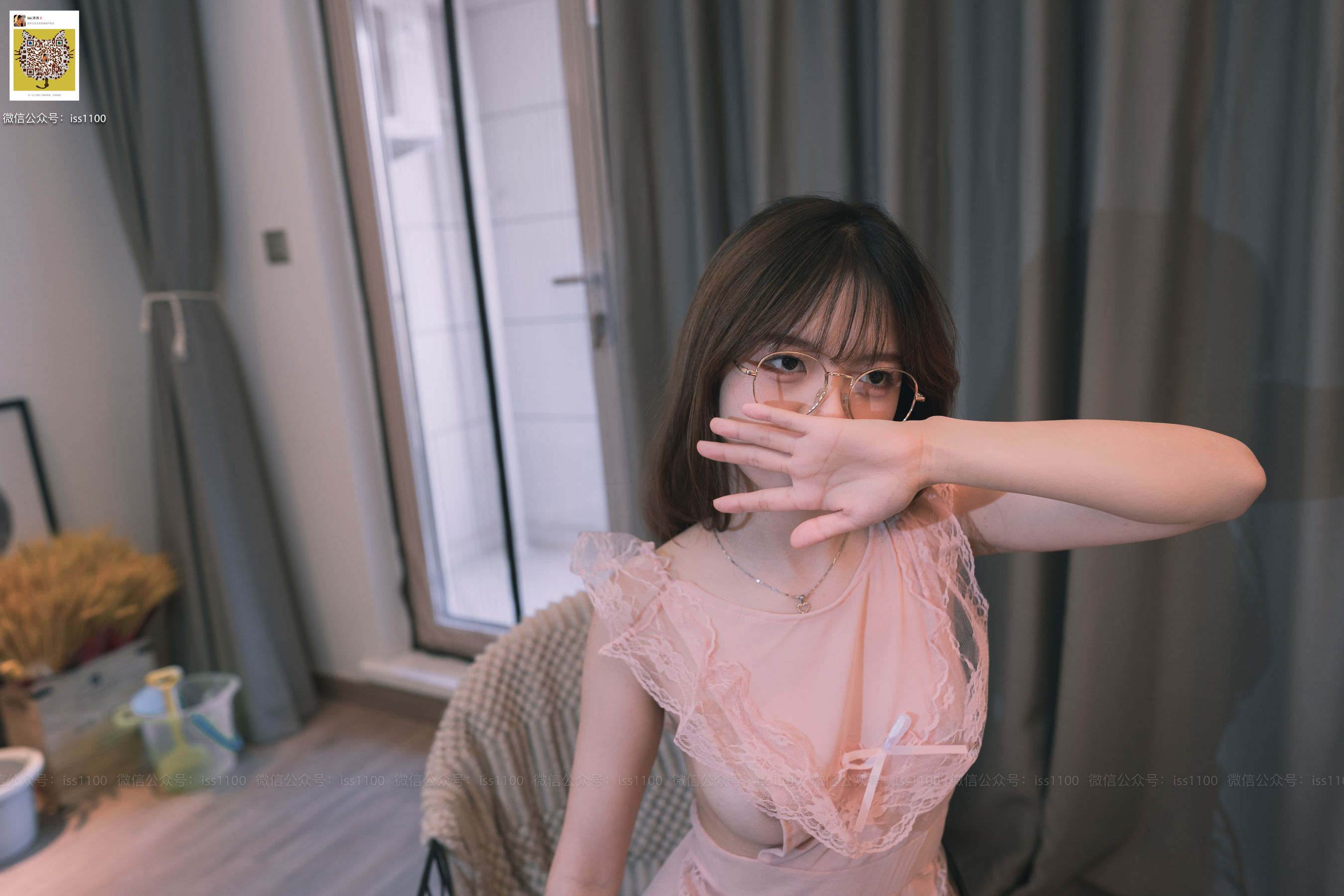 [ISS系列] 萝莉婷 情趣 [85P] - 秀人网免费无水印在线套图写真