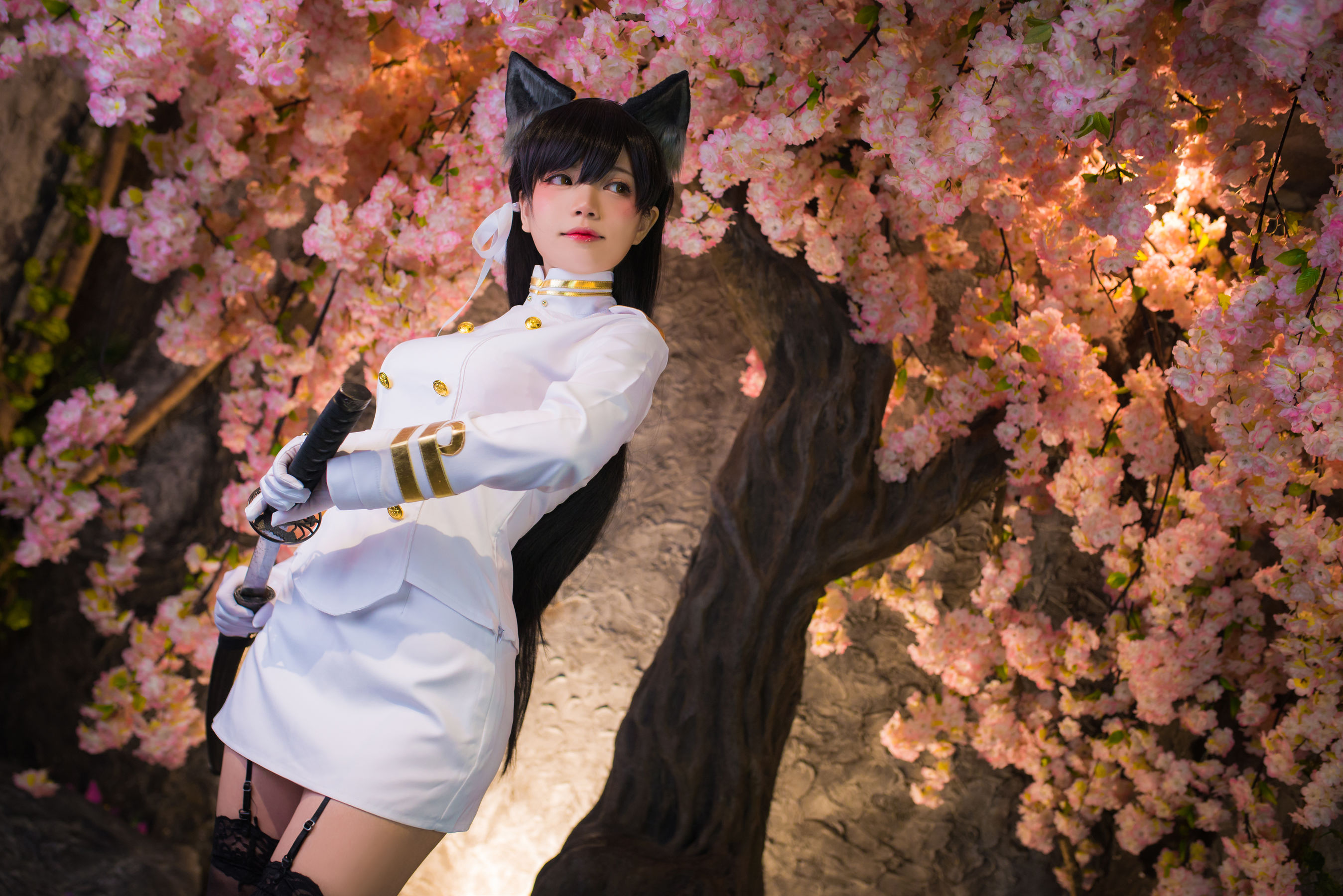 越南COSER@Miu Atago Azurlane [18P] - 秀人网免费无水印在线套图写真