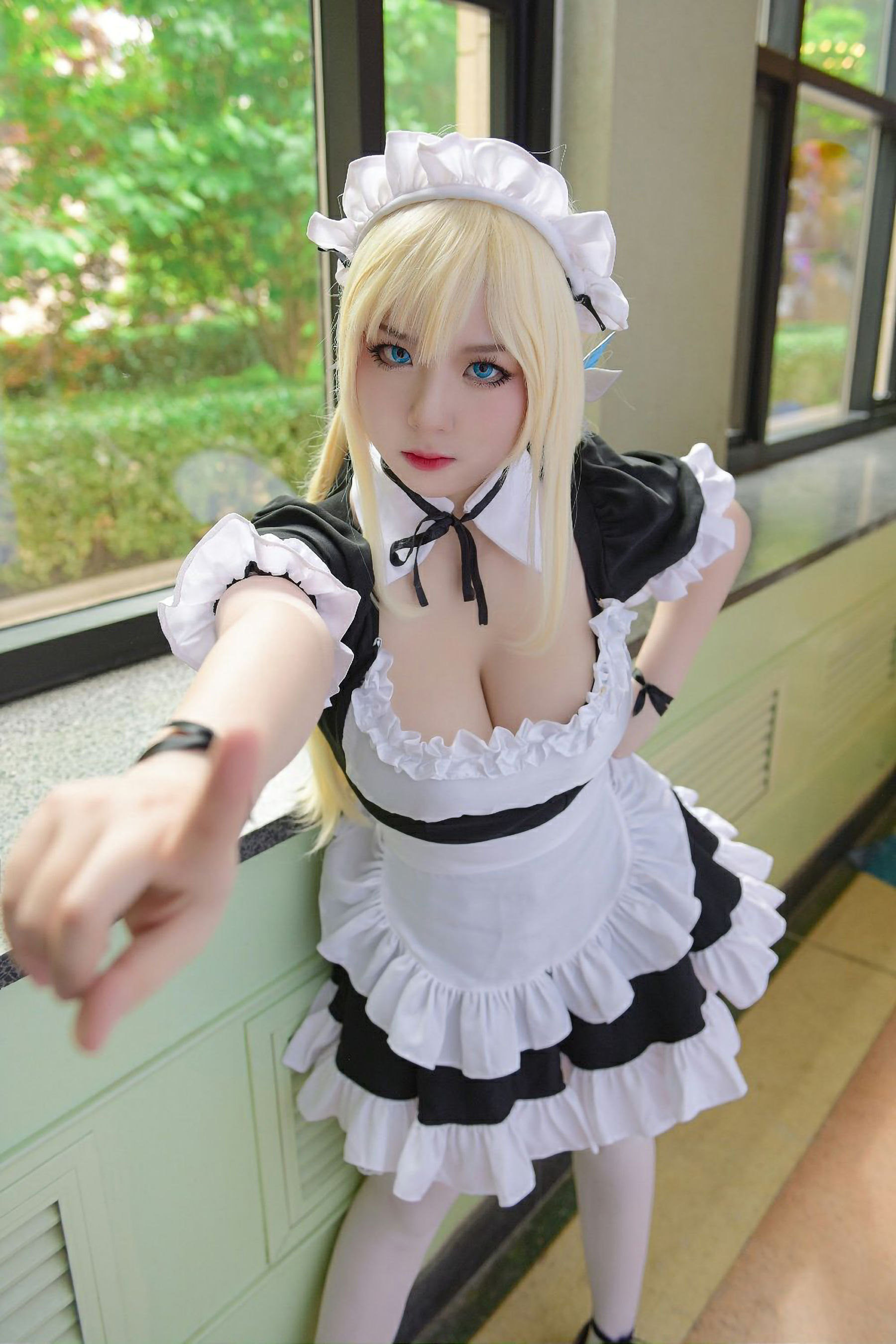 皮皮奶可可爱了啦 – 柏崎星奈女仆 [35P] - 秀人网免费无水印在线套图写真