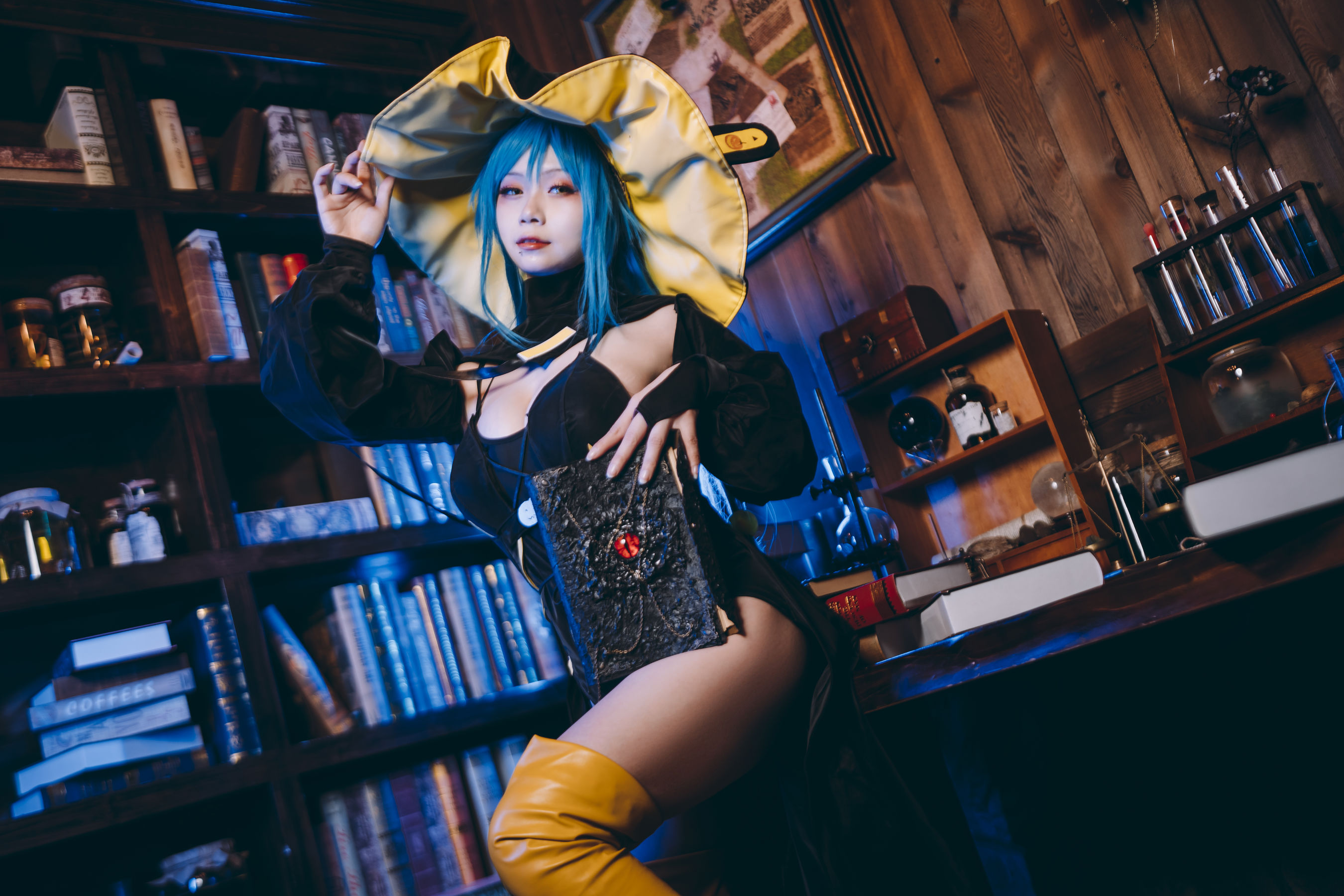 末夜787 – 黄棚树城 [25P] - 秀人网免费无水印在线套图写真