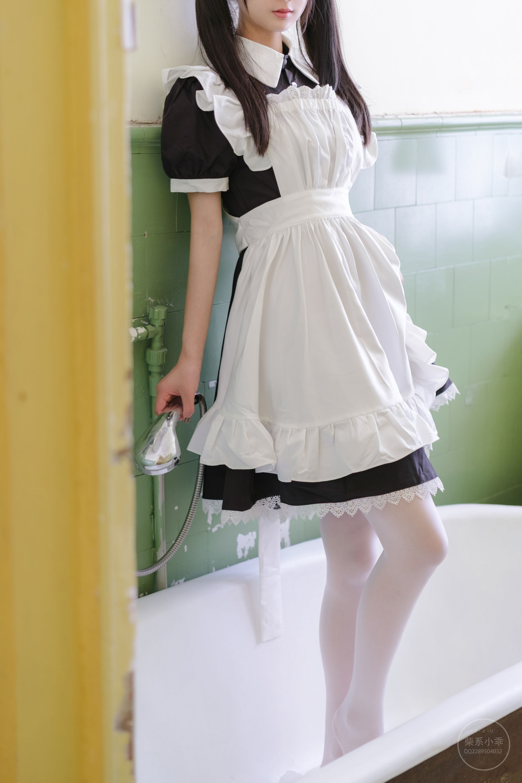 柴系小乖(稚乖画册) – 夜夜白丝女仆 [100P] - 秀人网免费无水印在线套图写真