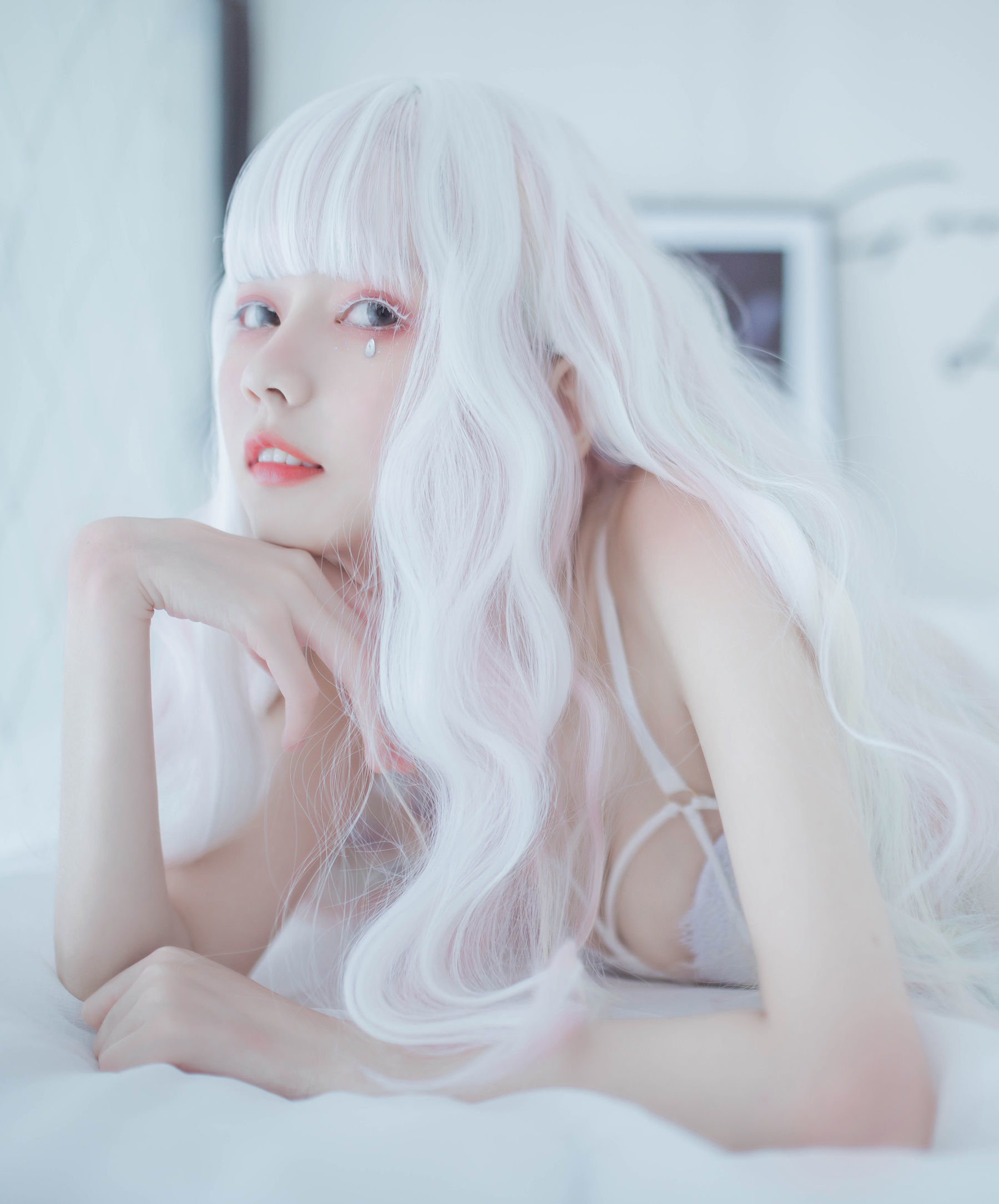 [萝莉COS] 小妖精你的负卿 – 白色蕾丝私房 [33P] - 秀人网免费无水印在线套图写真