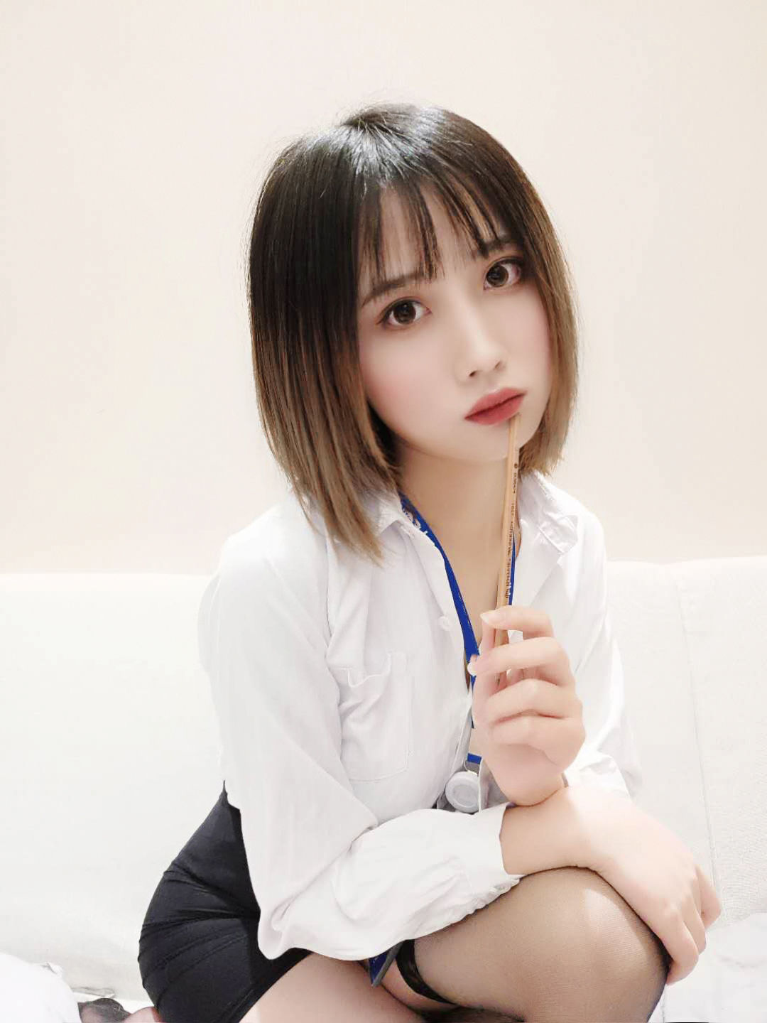 次元少女念雪ww – OL系列 [20P] - 秀人网免费无水印在线套图写真