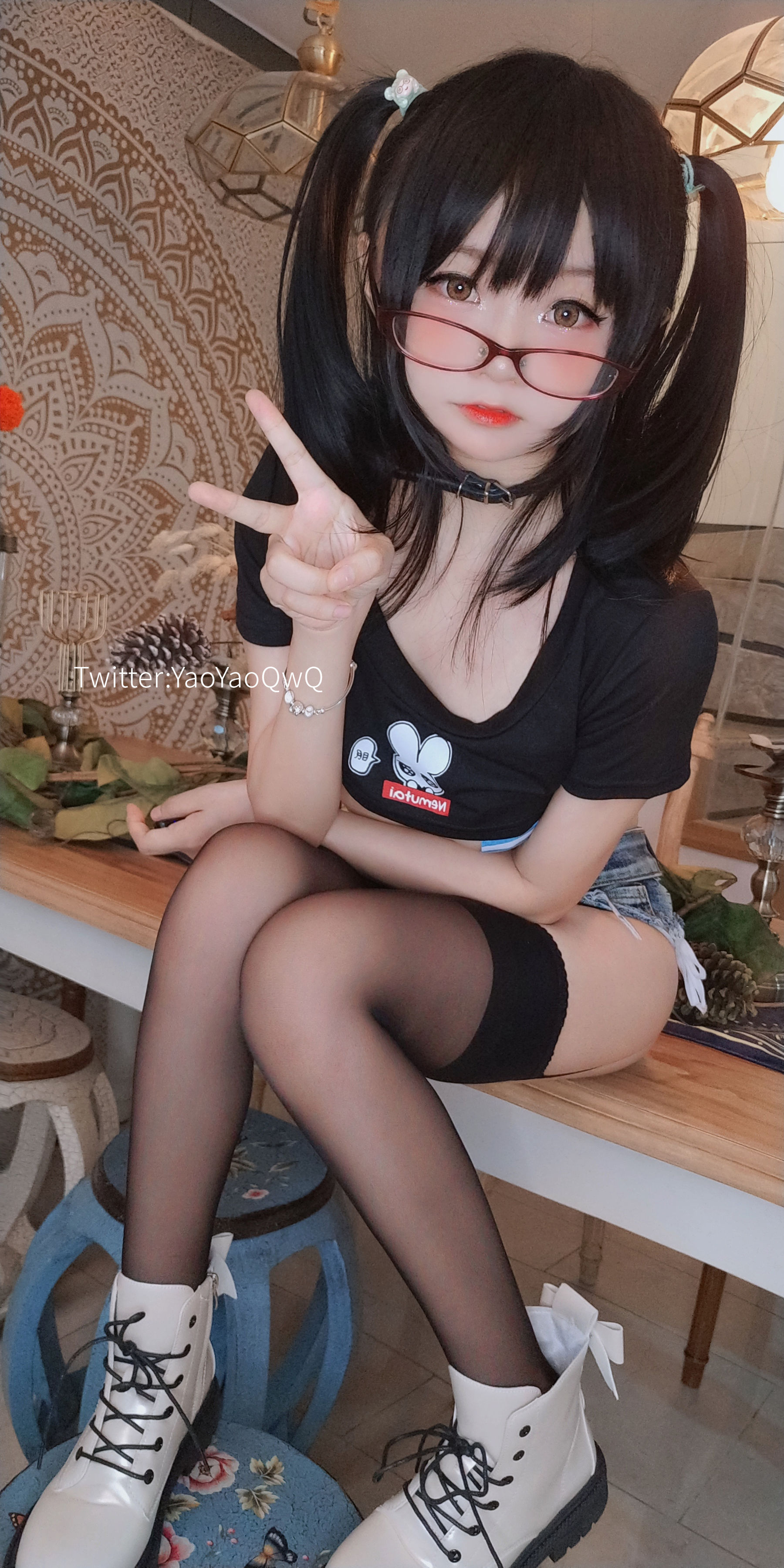 萌妹子Coser摇摇乐yoyo fantia 11月会员合集 黑丝牛仔系列 [50P] - 秀人网免费无水印在线套图写真