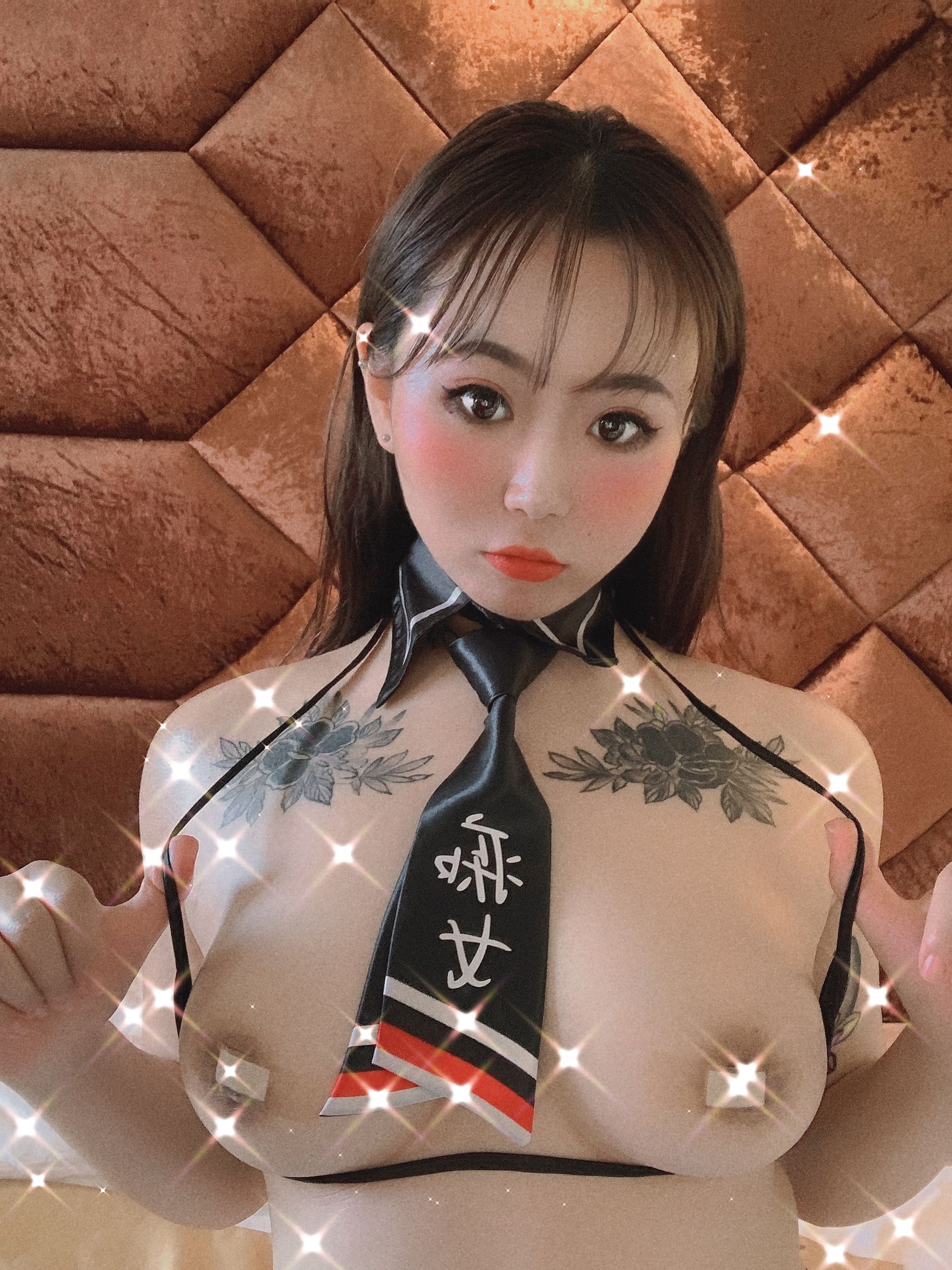 MM-木野木野 – 痴女 [15P] - 秀人网免费无水印在线套图写真