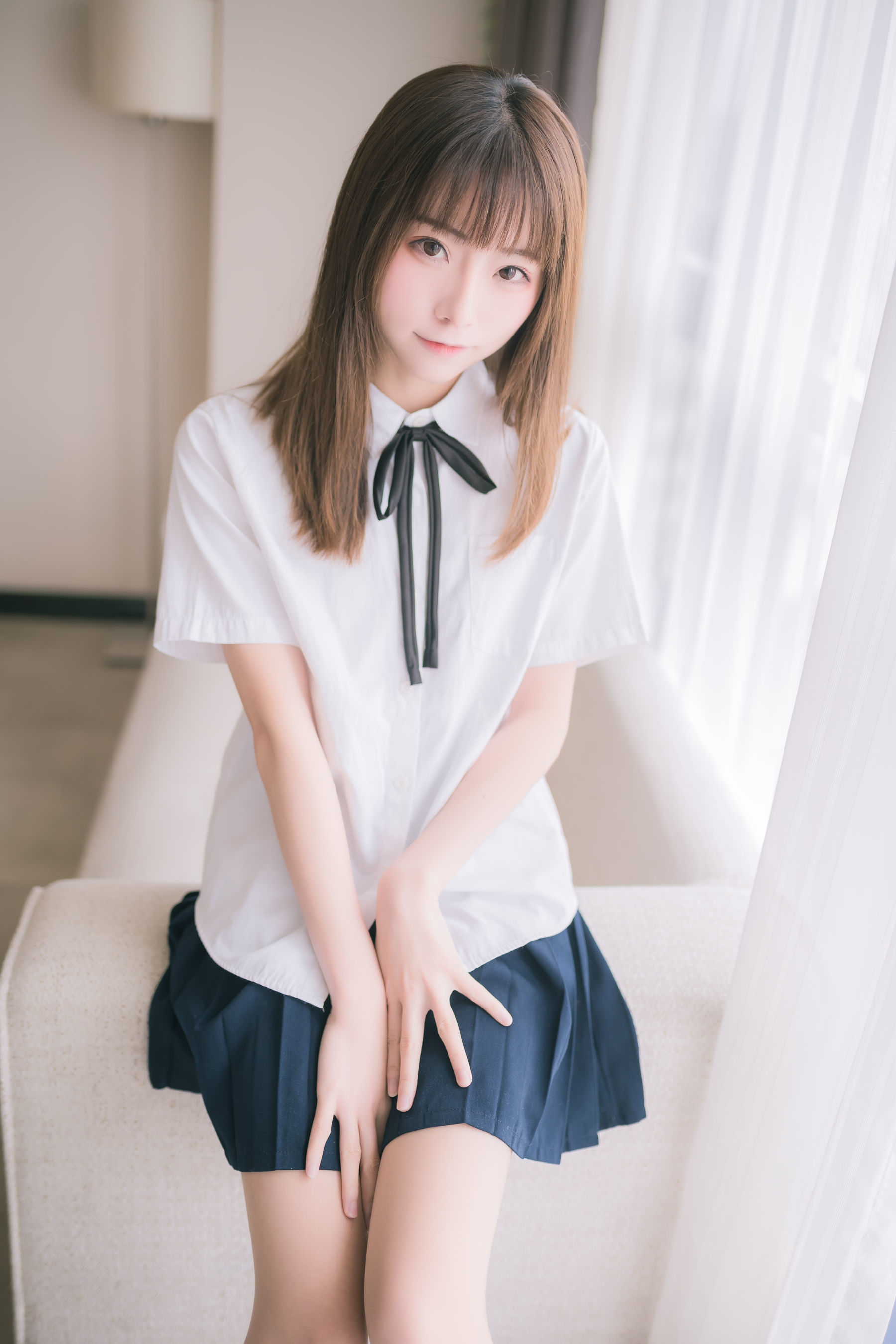 动漫博主Kitaro_绮太郎 – JK小姐姐 [48P] - 秀人网免费无水印在线套图写真