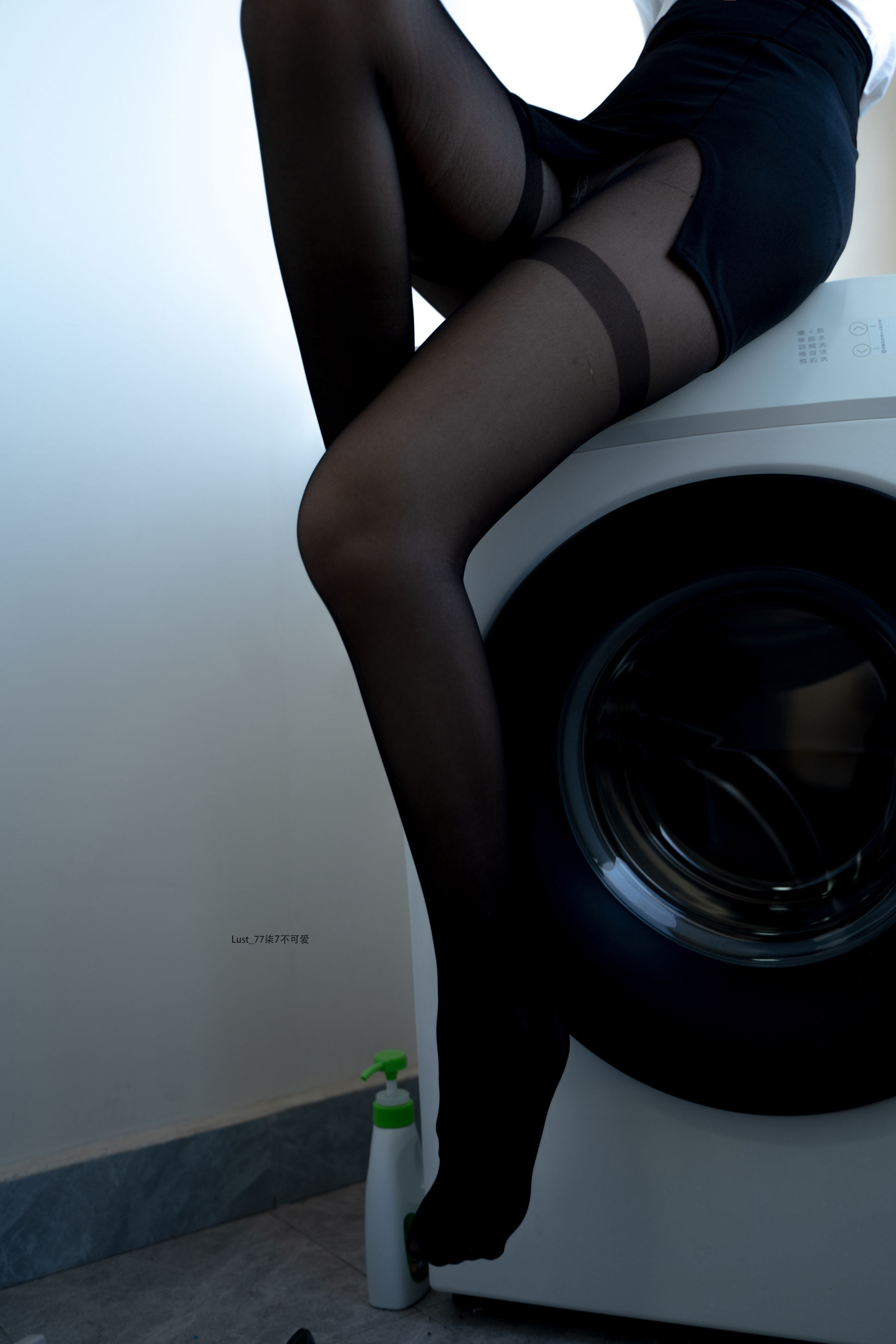 动漫博主柒柒要乖哦 – 家庭教师 [133P] - 秀人网免费无水印在线套图写真