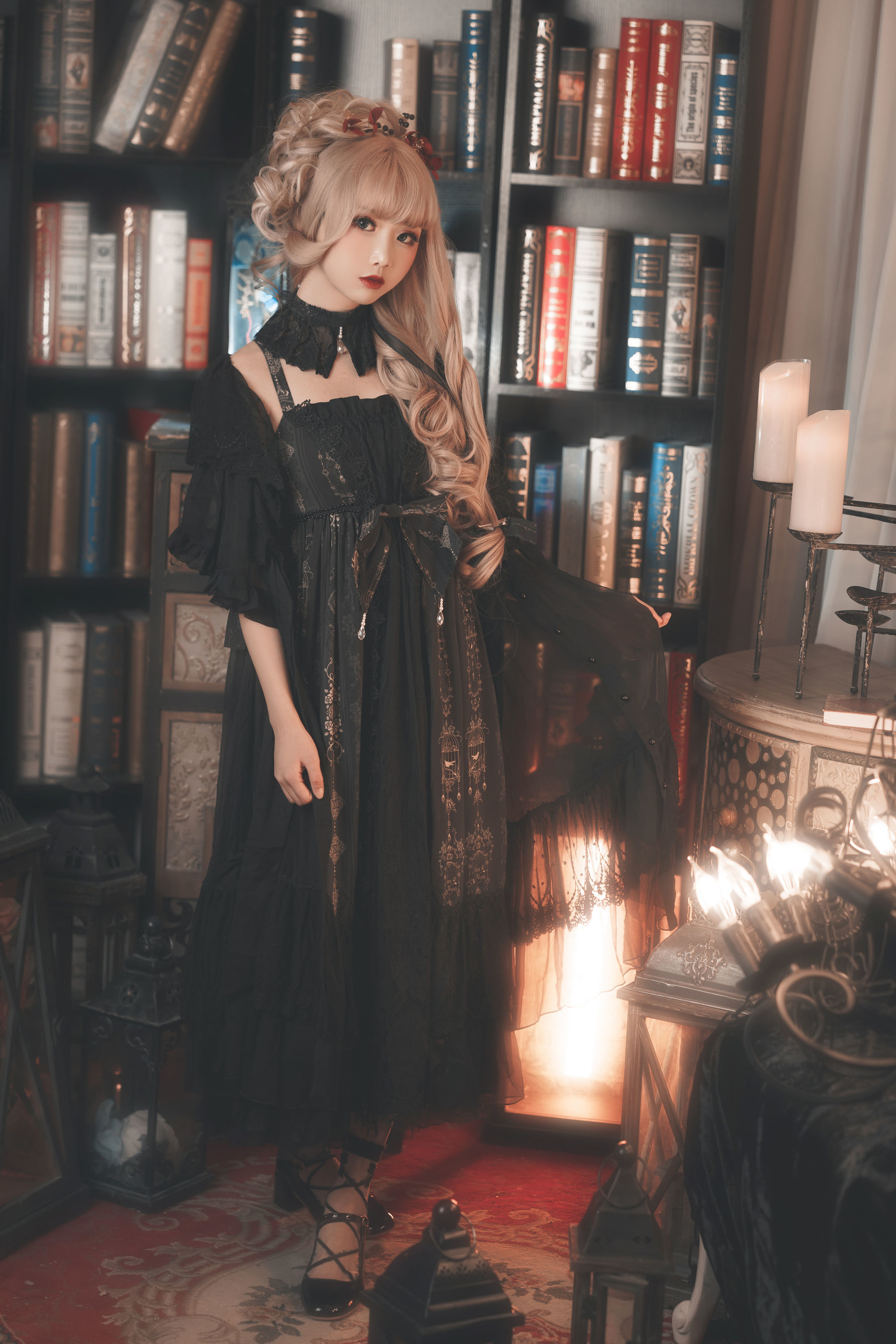 可爱人气Coser面饼仙儿 十六夜颂歌 [12P] - 秀人网免费无水印在线套图写真