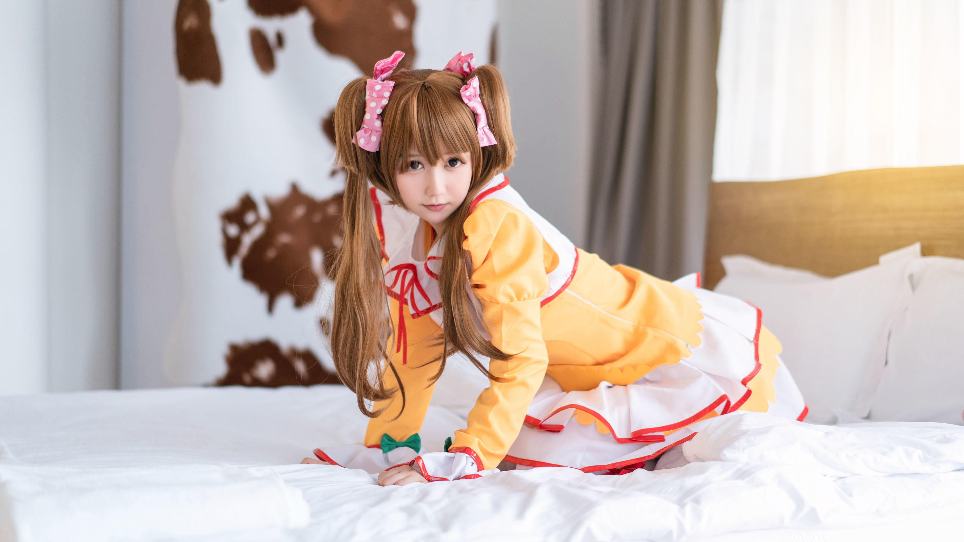 微博福利姬镜酱 纺 [20P] - 秀人网免费无水印在线套图写真