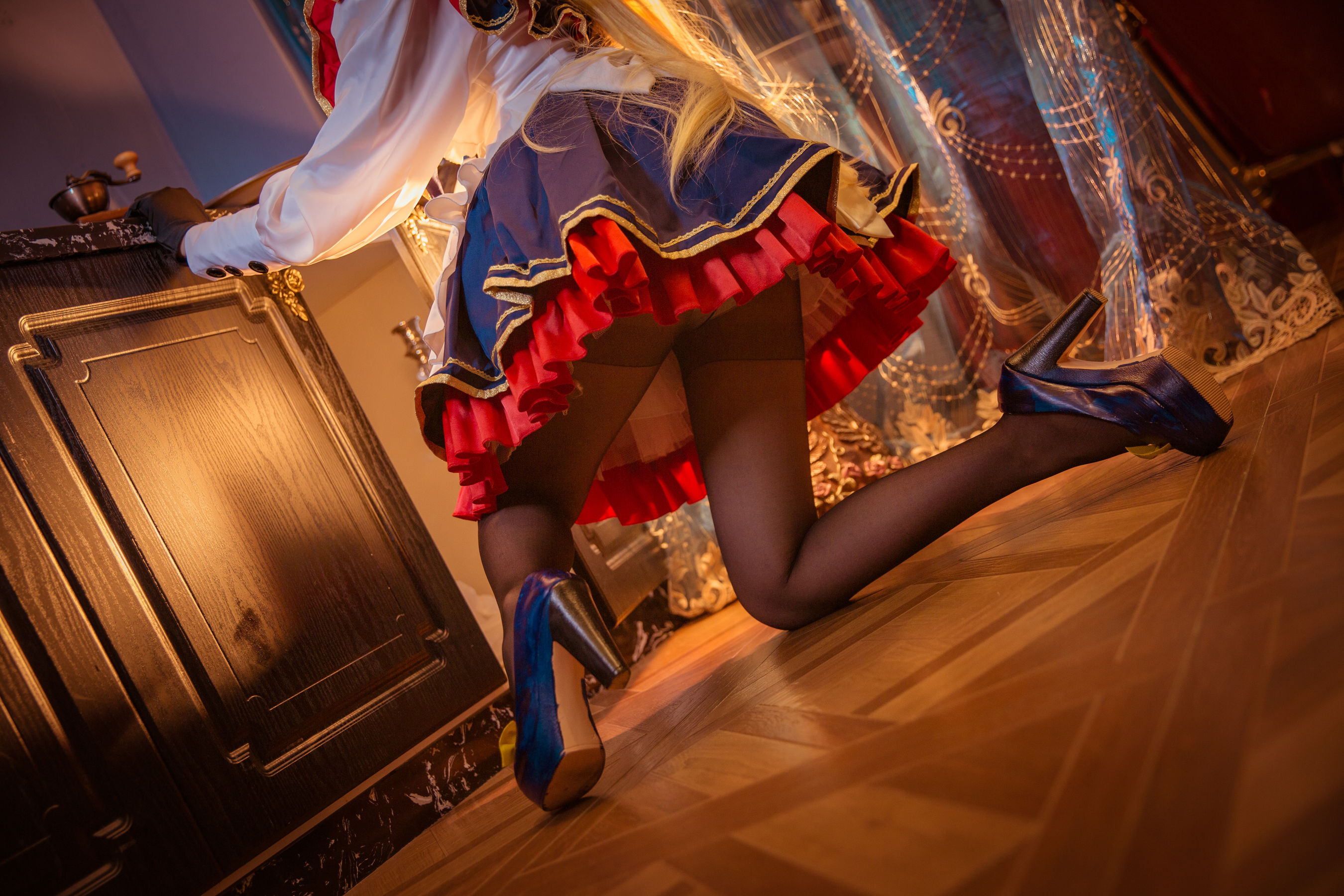 小野寺地瓜 – 术呆女仆 [12P] - 秀人网免费无水印在线套图写真