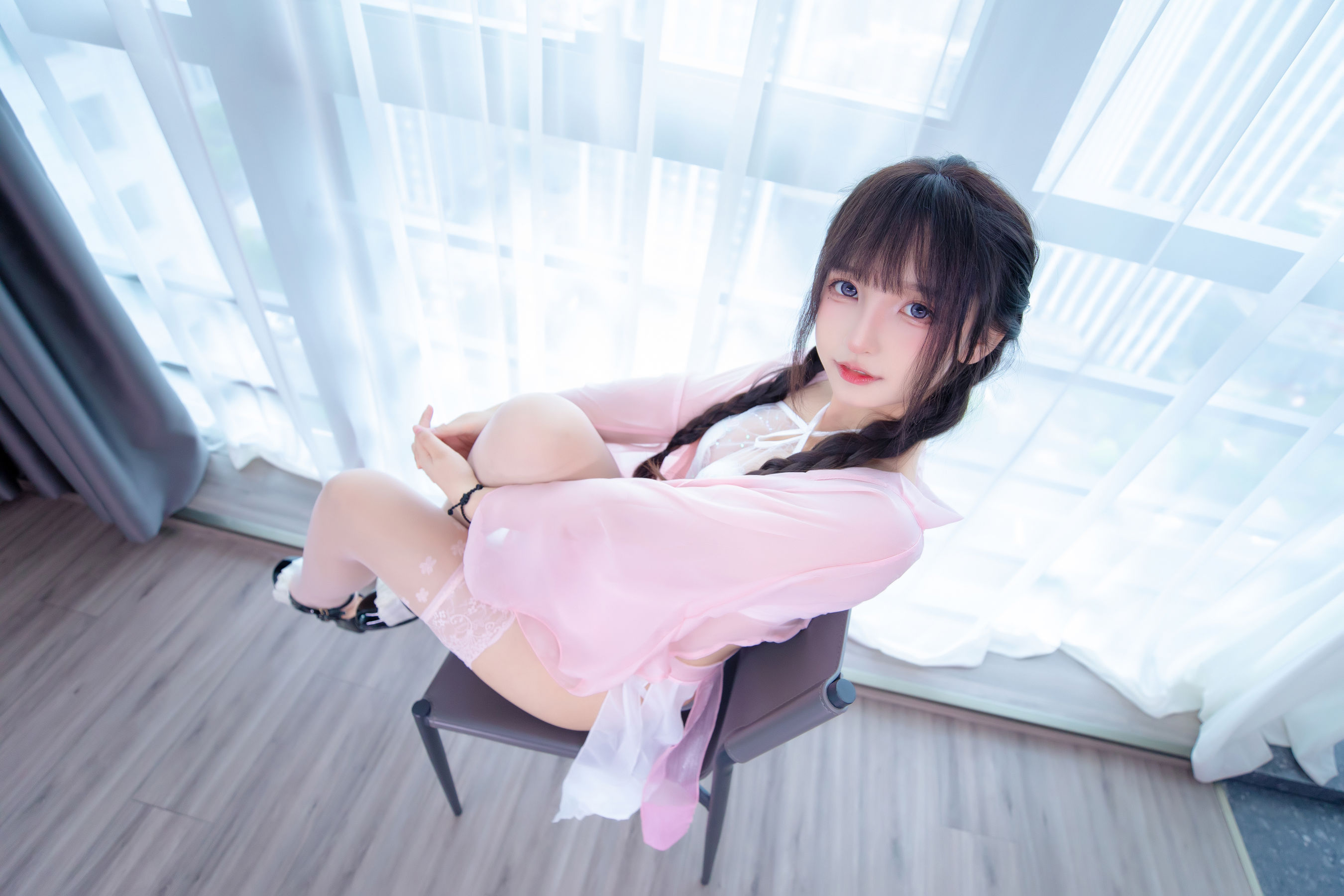 萝莉神楽板真冬 之桃花潭水 [75P] - 秀人网免费无水印在线套图写真