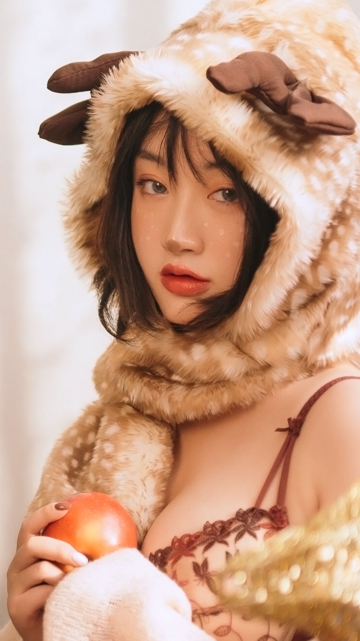 模特野百合 – 圣诞 [34P] - 秀人网免费无水印在线套图写真