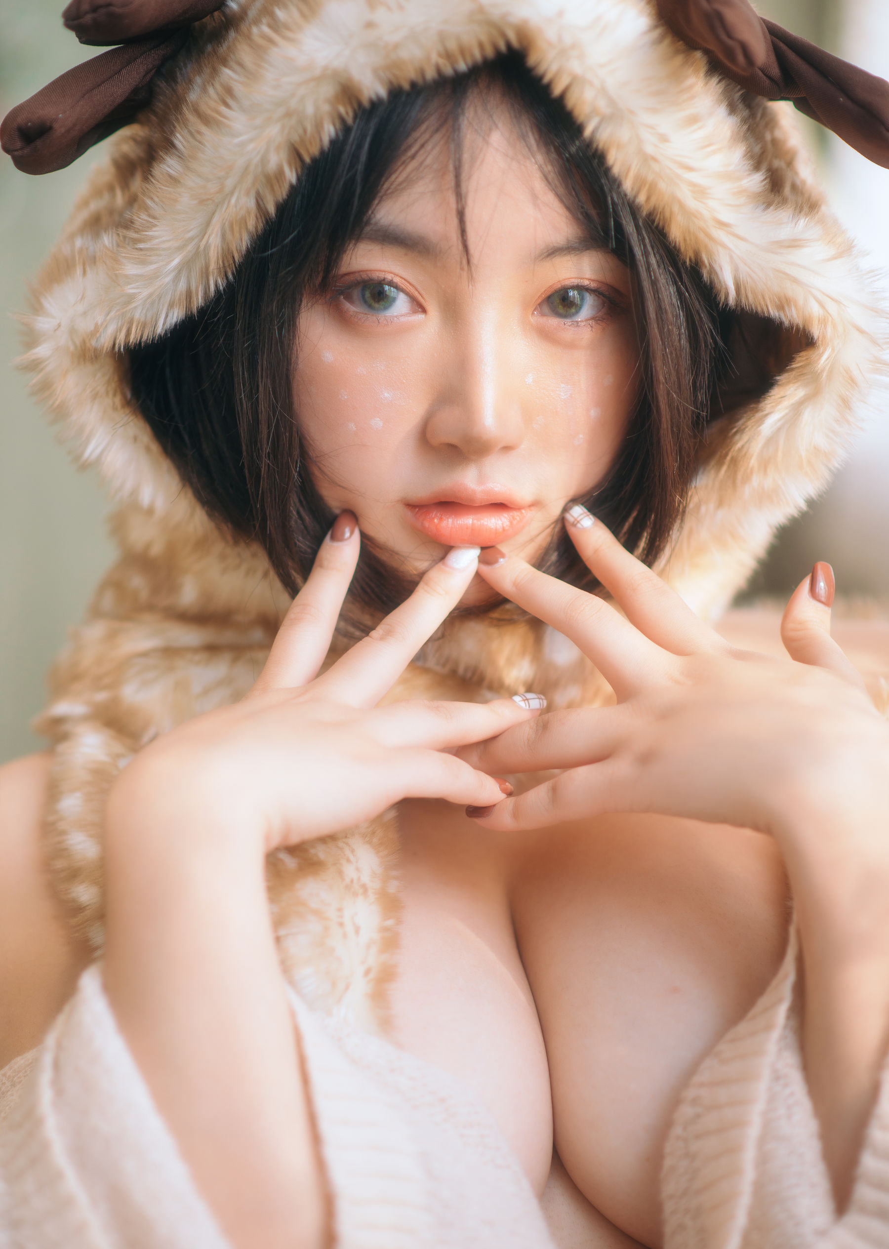 模特野百合 – 圣诞 [34P] - 秀人网免费无水印在线套图写真