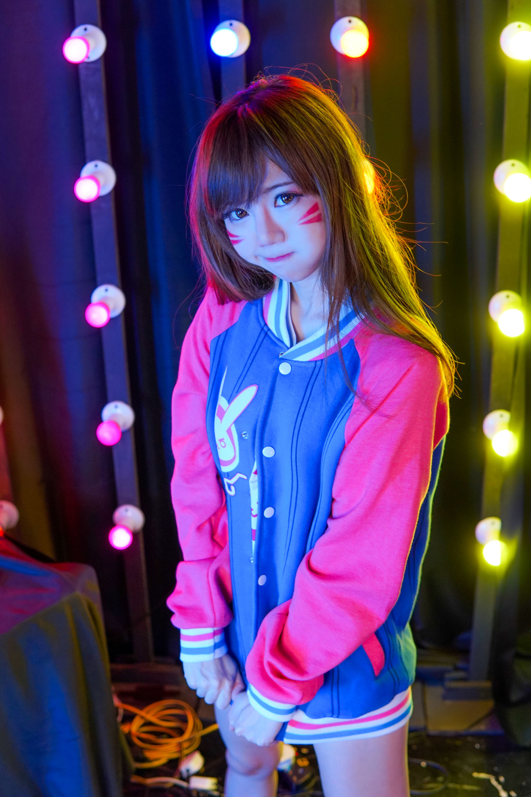 Sally Dorasnow – DVA Gamer Girl [10P] - 秀人网免费无水印在线套图写真