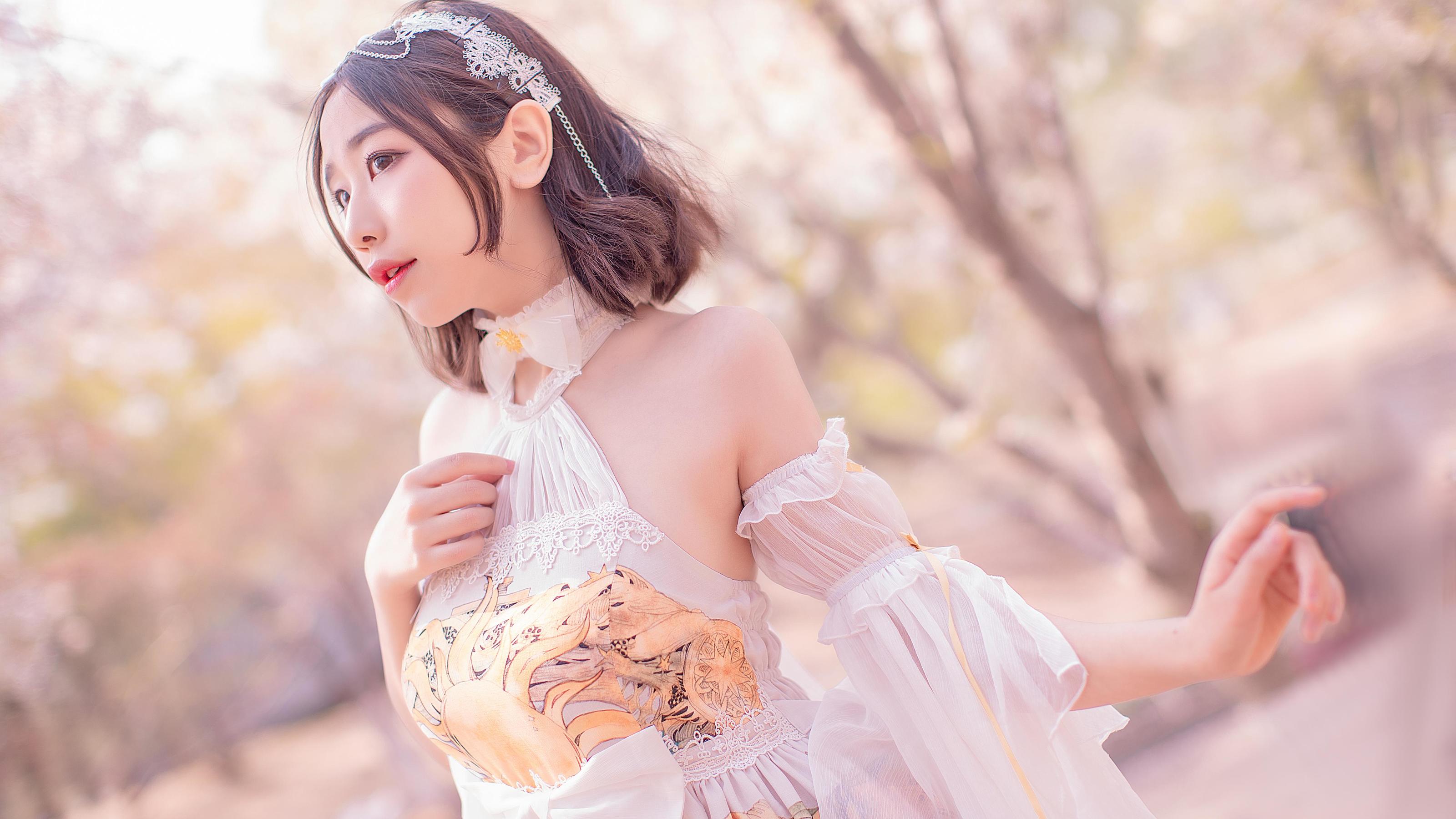 动漫博主穆零Mu0 – 花情 [19P] - 秀人网免费无水印在线套图写真