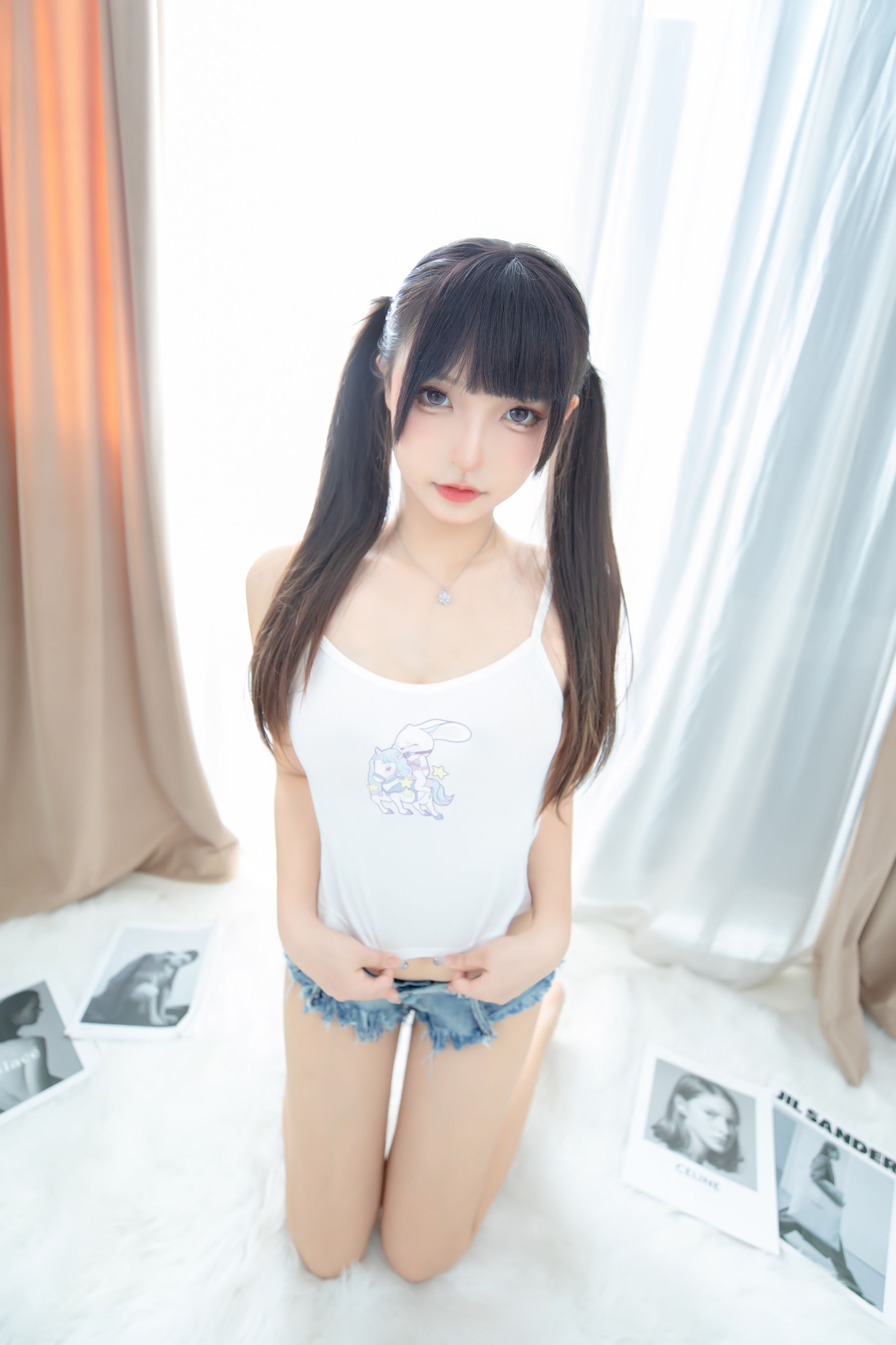 萝莉神楽板真冬 之牛仔兔兔 [75P] - 秀人网免费无水印在线套图写真