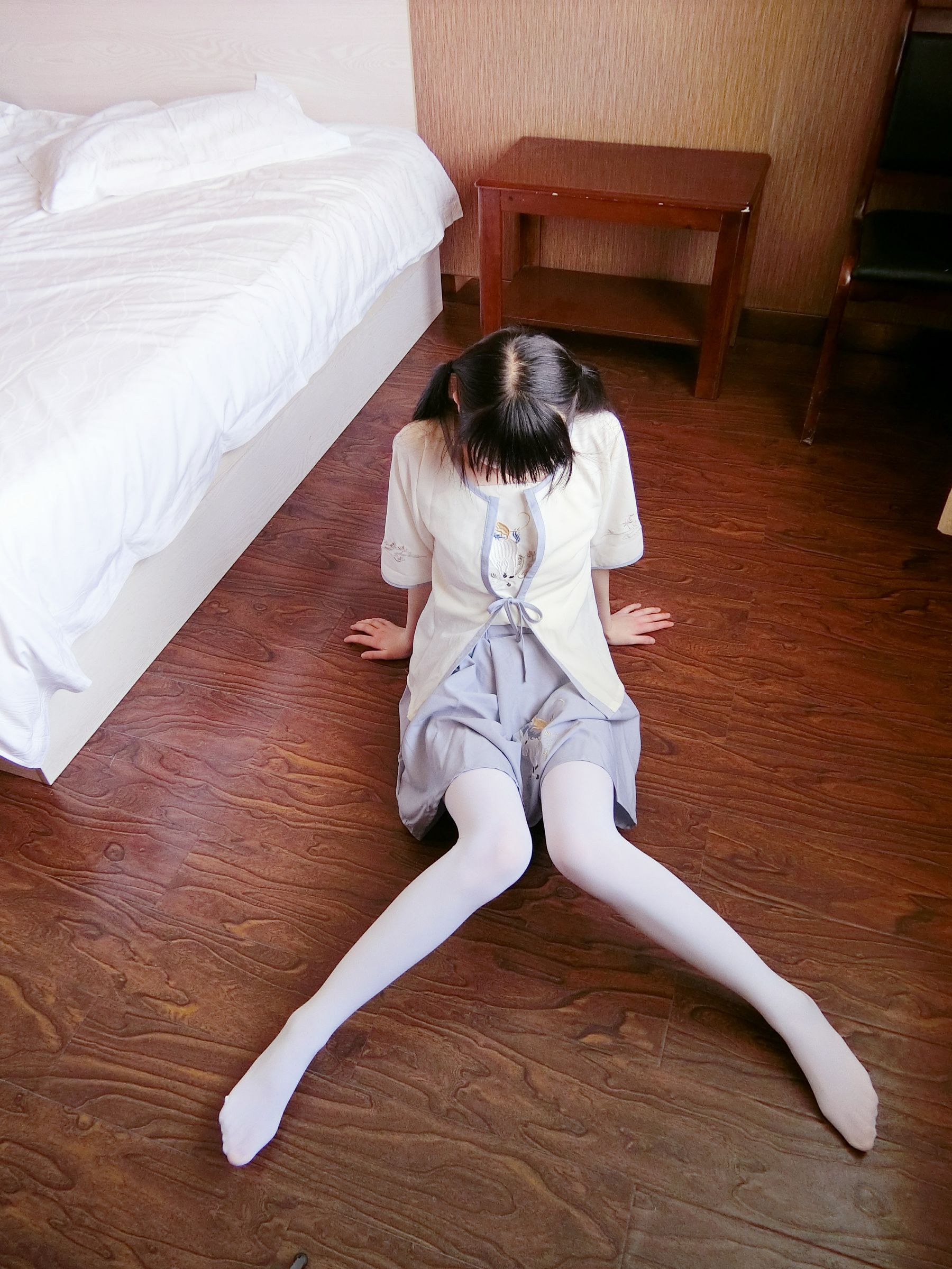 微博萌妹子西尔酱 – 古风小西尔 [112P] - 秀人网免费无水印在线套图写真