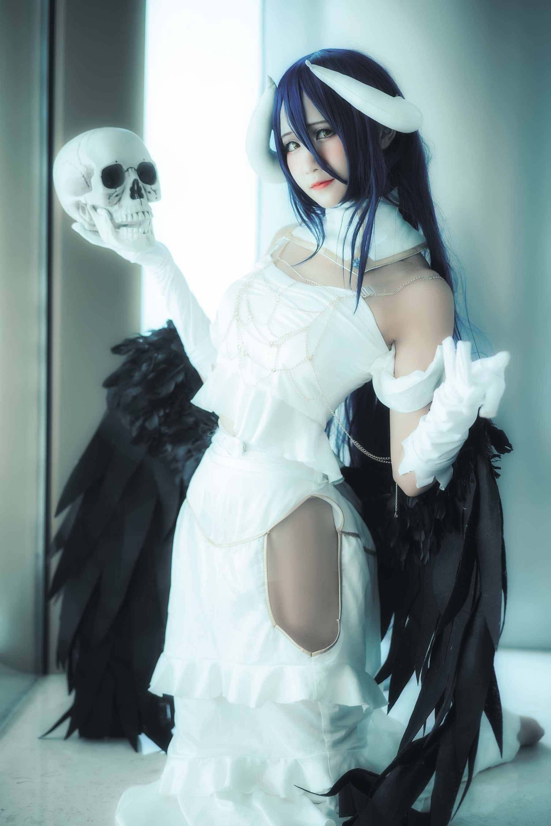 微博妹子三度_69 – 雅儿贝德 [9P] - 秀人网免费无水印在线套图写真