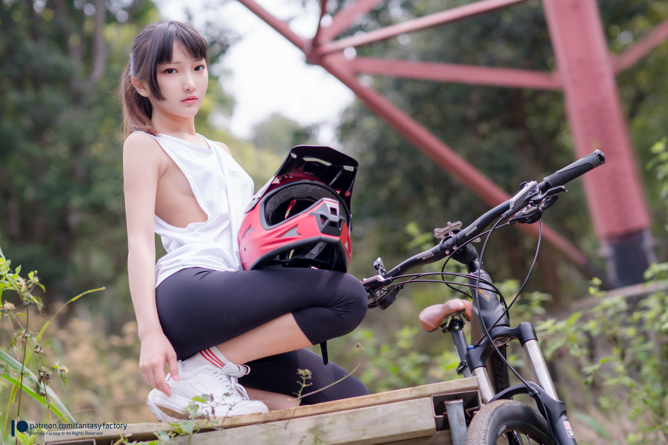 [Fantasy Factory] 小丁Cosplay – 单车少女 黑胶 情趣网衫 [110P] - 秀人网免费无水印在线套图写真