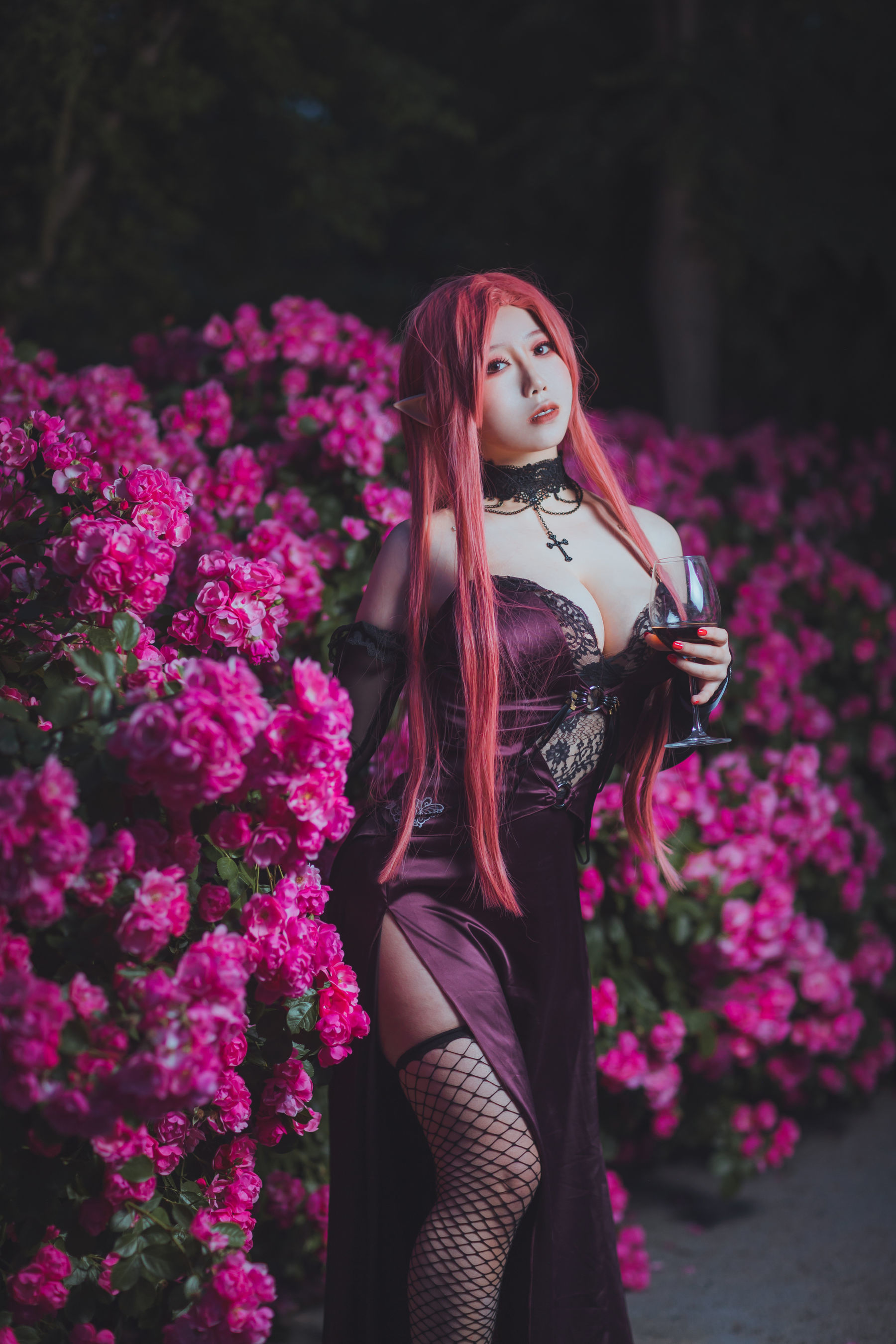 动漫博主从从从从鸾 约克公爵 [53P] - 秀人网免费无水印在线套图写真