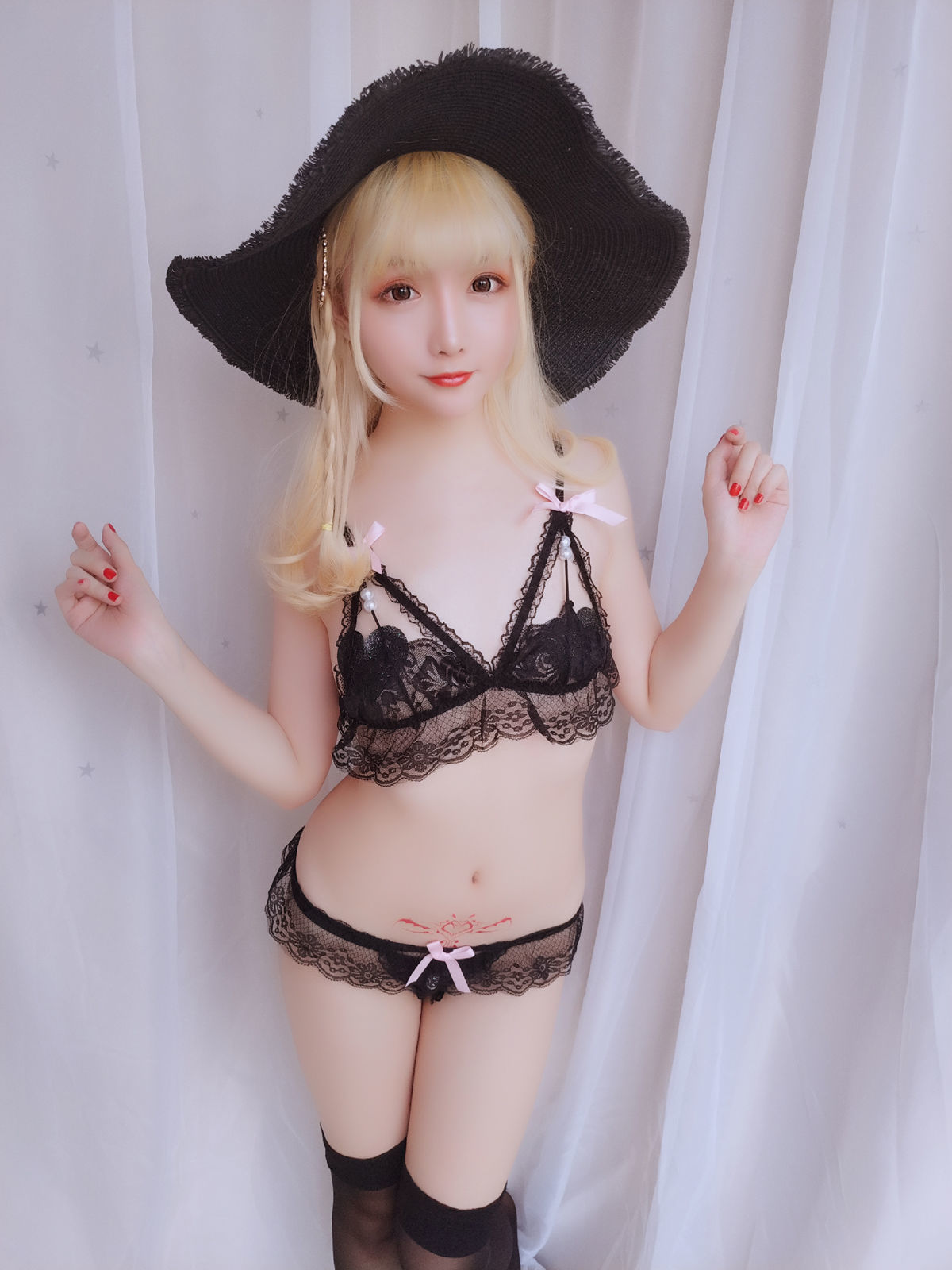 [萝莉COS] 星之迟迟 VOL.06 假日快乐包 [62P] - 秀人网免费无水印在线套图写真