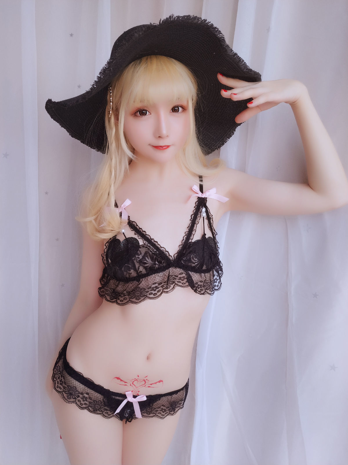 [萝莉COS] 星之迟迟 VOL.06 假日快乐包 [62P] - 秀人网免费无水印在线套图写真