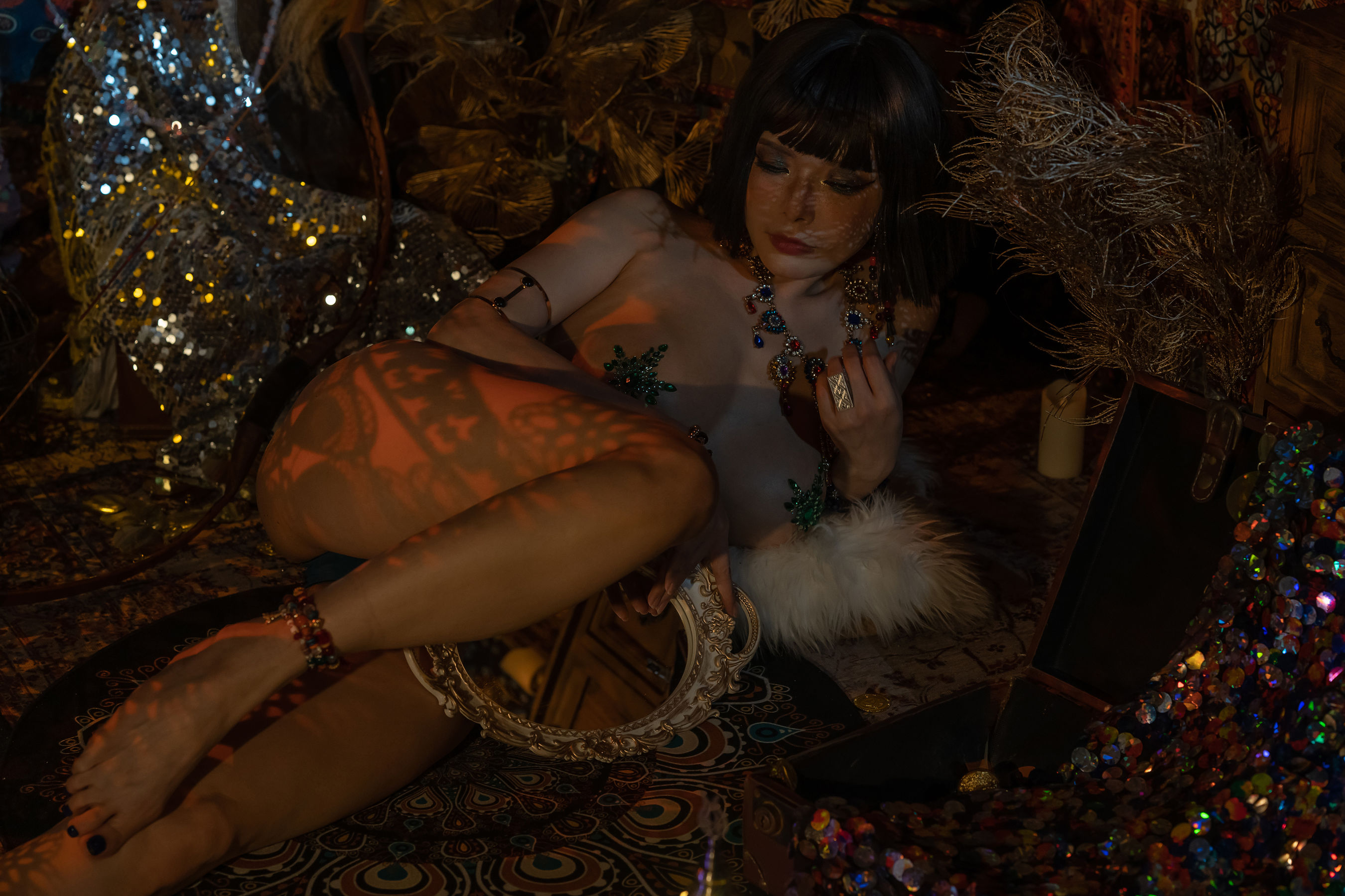 秋和柯基(夏小秋秋秋) – 异域女郎 [41P] - 秀人网免费无水印在线套图写真