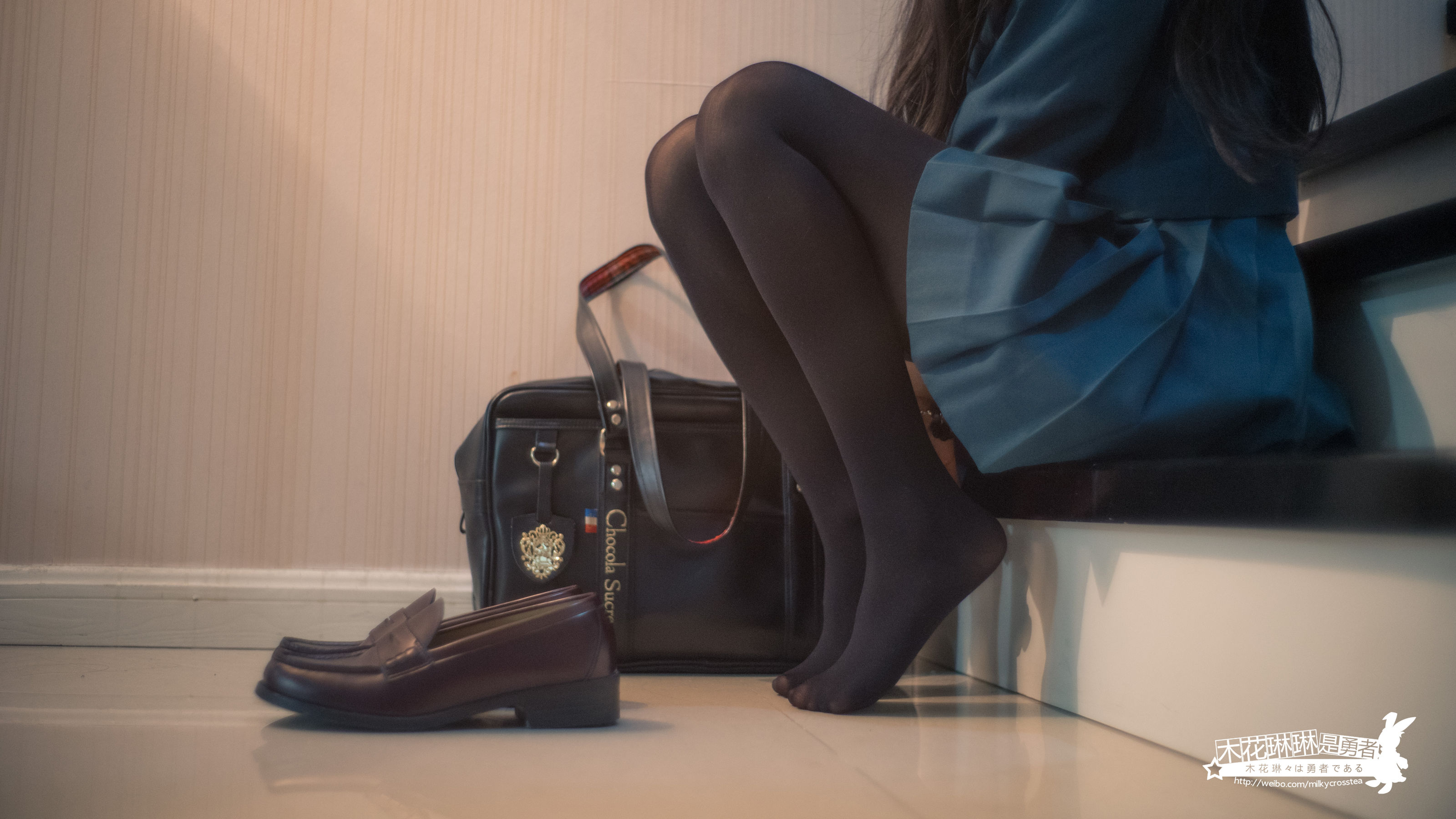 [Cosplay写真] 福利姬木花琳琳是勇者 – 未来日记 [51P] - 秀人网免费无水印在线套图写真