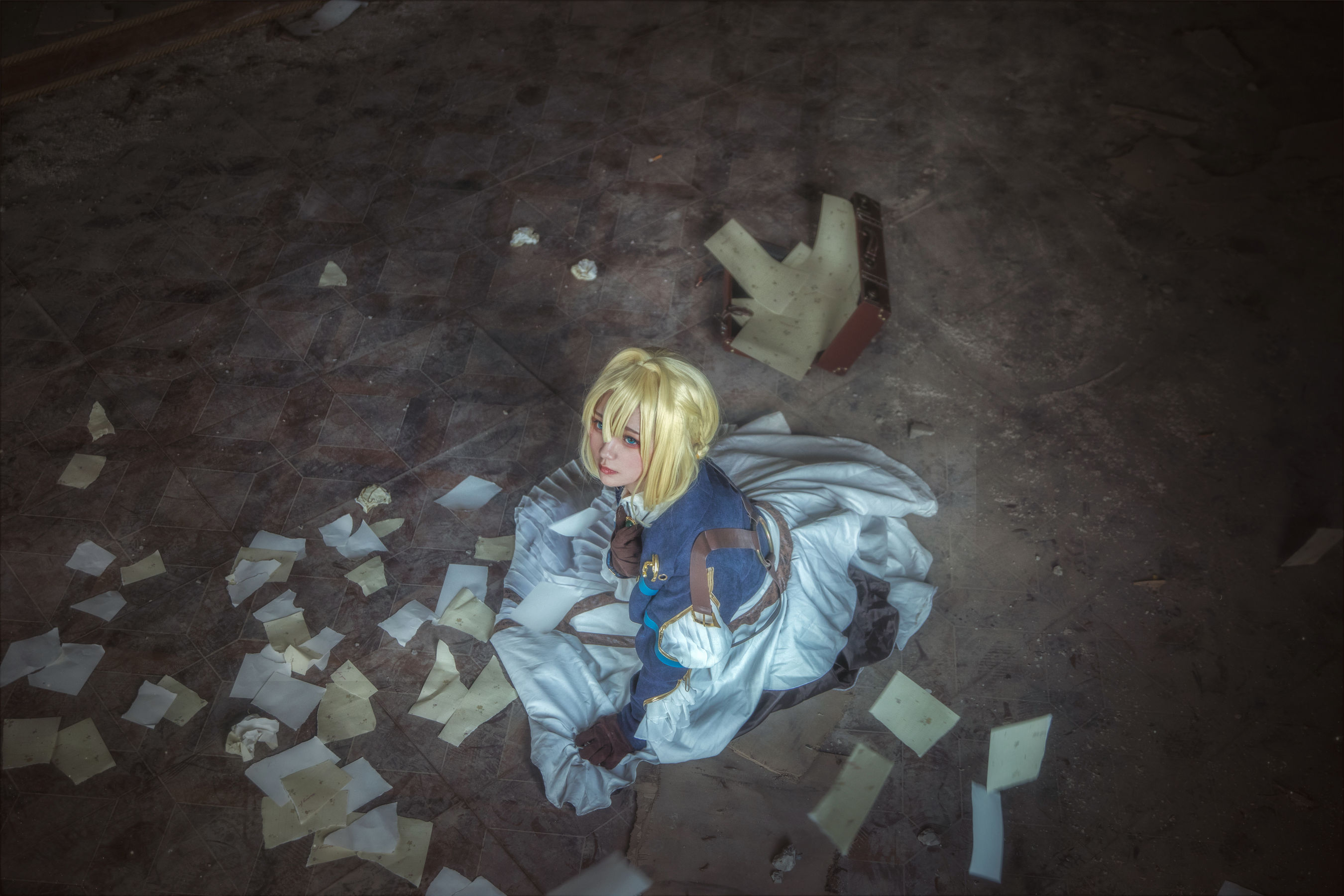 [Cosplay写真] 动漫博主弦音sic – 紫罗兰永恒花园 薇尔莉特・伊芙加登 [10P] - 秀人网免费无水印在线套图写真