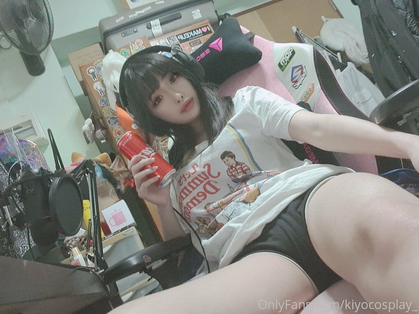 Kiyo – 自拍 [33P] - 秀人网免费无水印在线套图写真