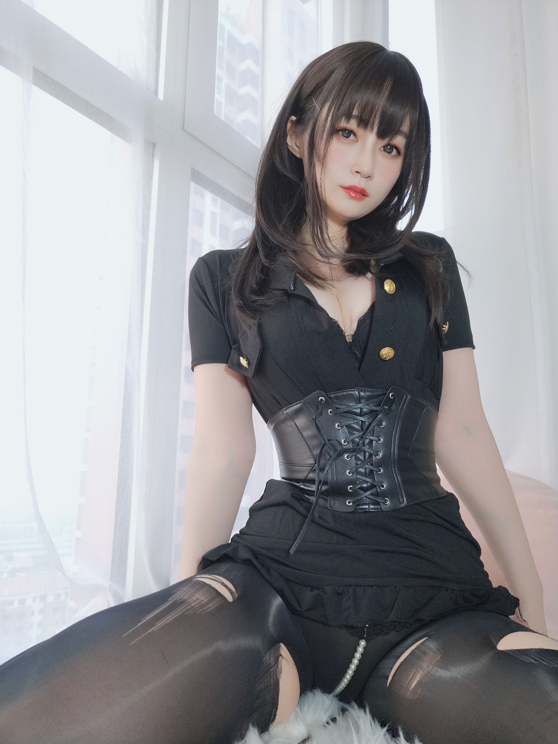 Coser小姐姐白银 – 抖S姐姐（上） [59P] - 秀人网免费无水印在线套图写真