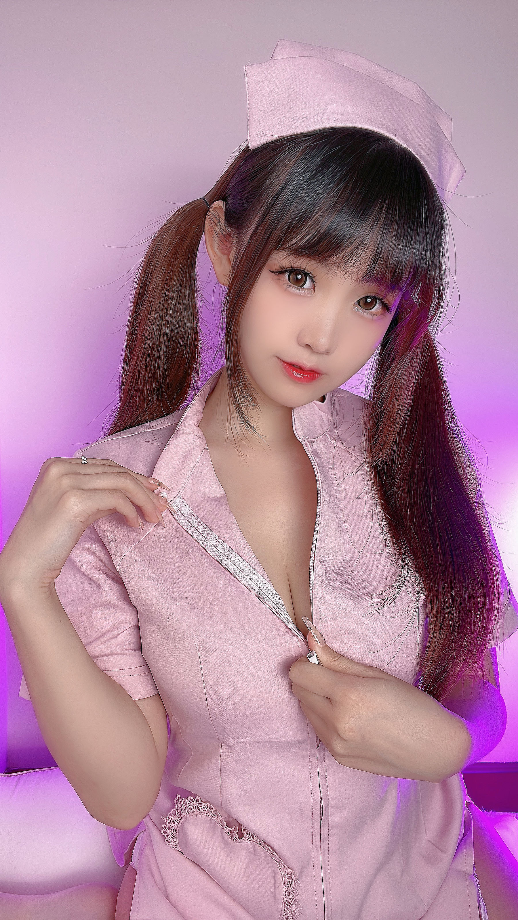 miko酱ww – 护士姐姐 [26P] - 秀人网免费无水印在线套图写真