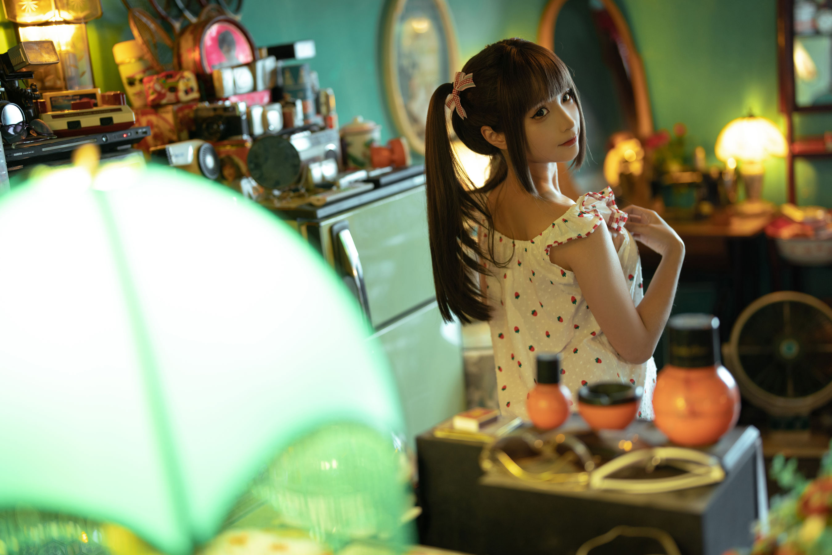 动漫博主蠢沫沫 – 红格子 [114P] - 秀人网免费无水印在线套图写真