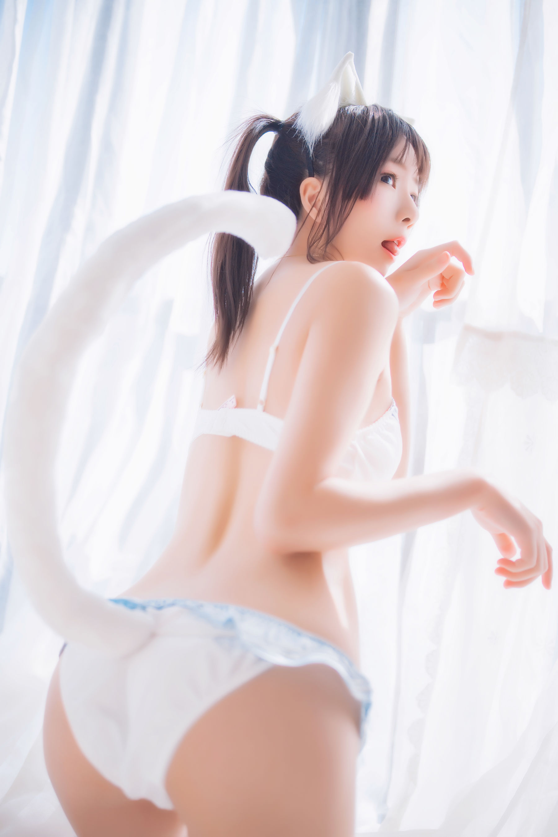 桜桃喵 一只爱恋 [44P] - 秀人网免费无水印在线套图写真