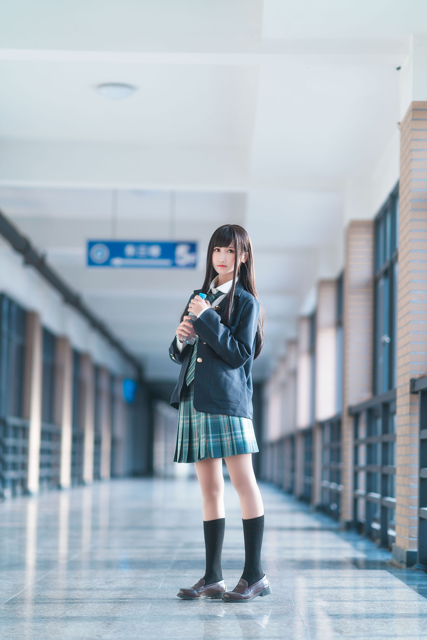 微博妹子三度_69 – 森林来信JK [15P] - 秀人网免费无水印在线套图写真