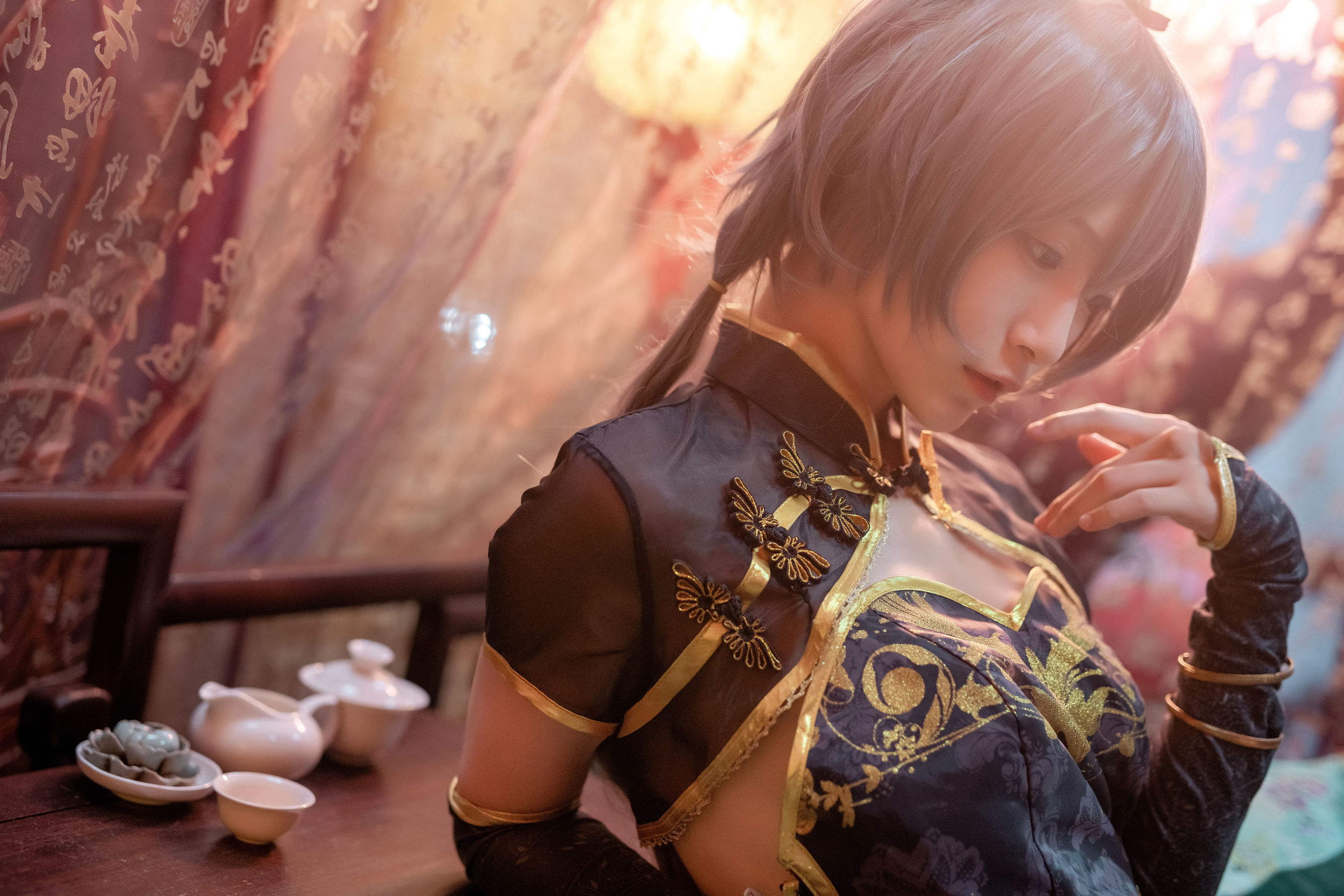 动漫博主铁板烧鬼舞w – 洛天依 [14P] - 秀人网免费无水印在线套图写真