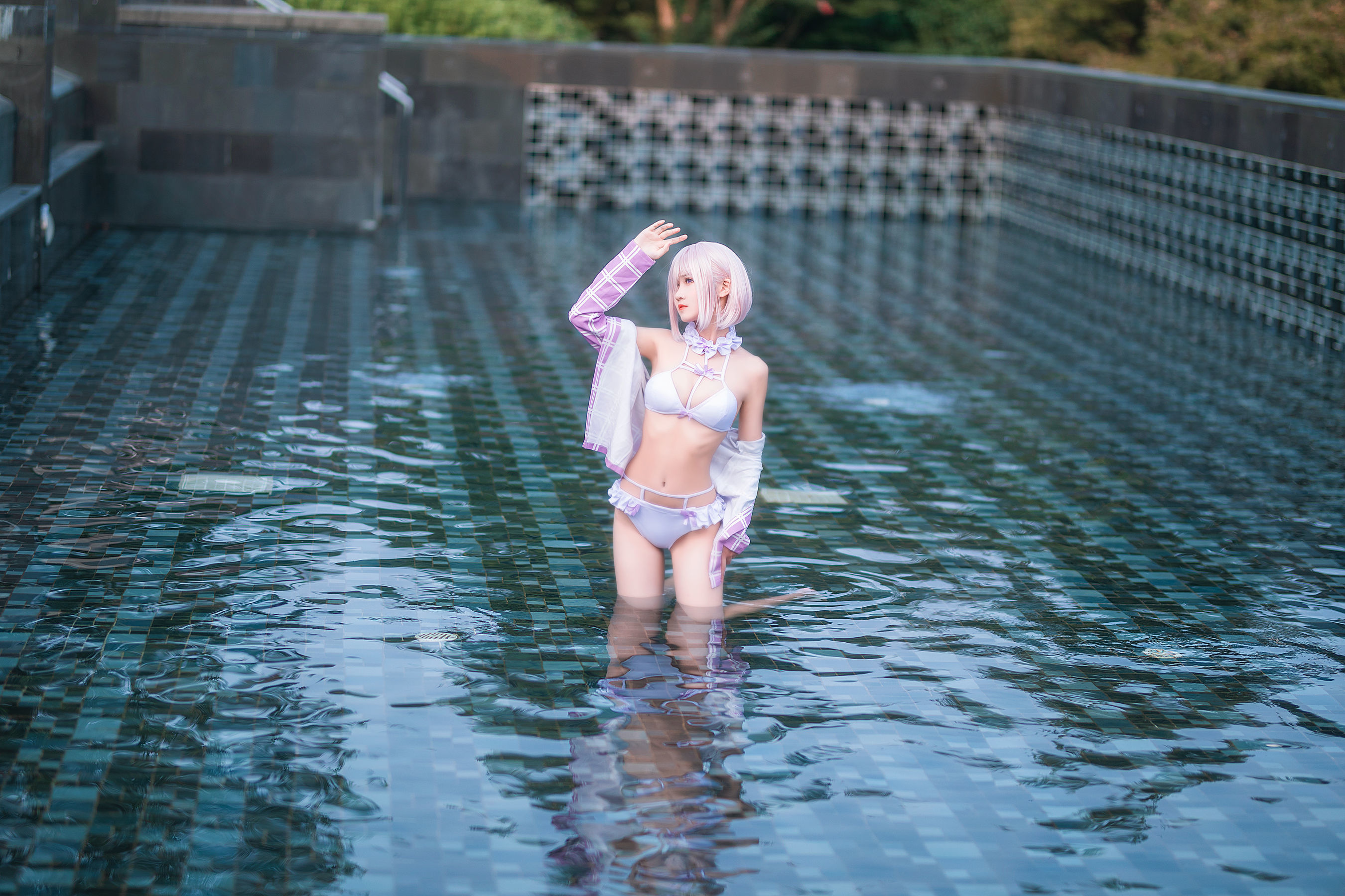 微博妹子三度_69 玛修泳装 [41P] - 秀人网免费无水印在线套图写真