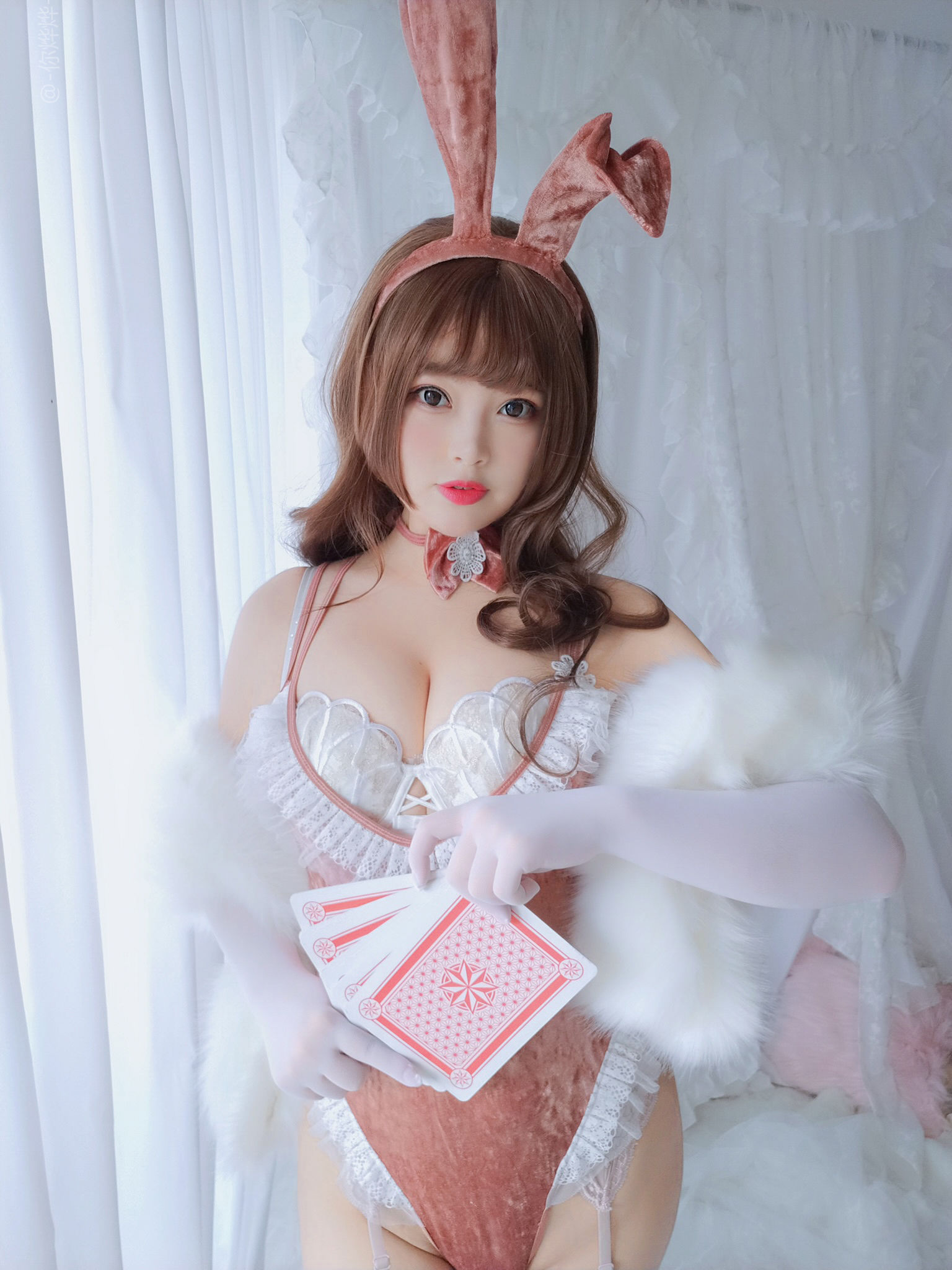 萌系小姐姐-白烨- 赌场女郎 [55P] - 秀人网免费无水印在线套图写真