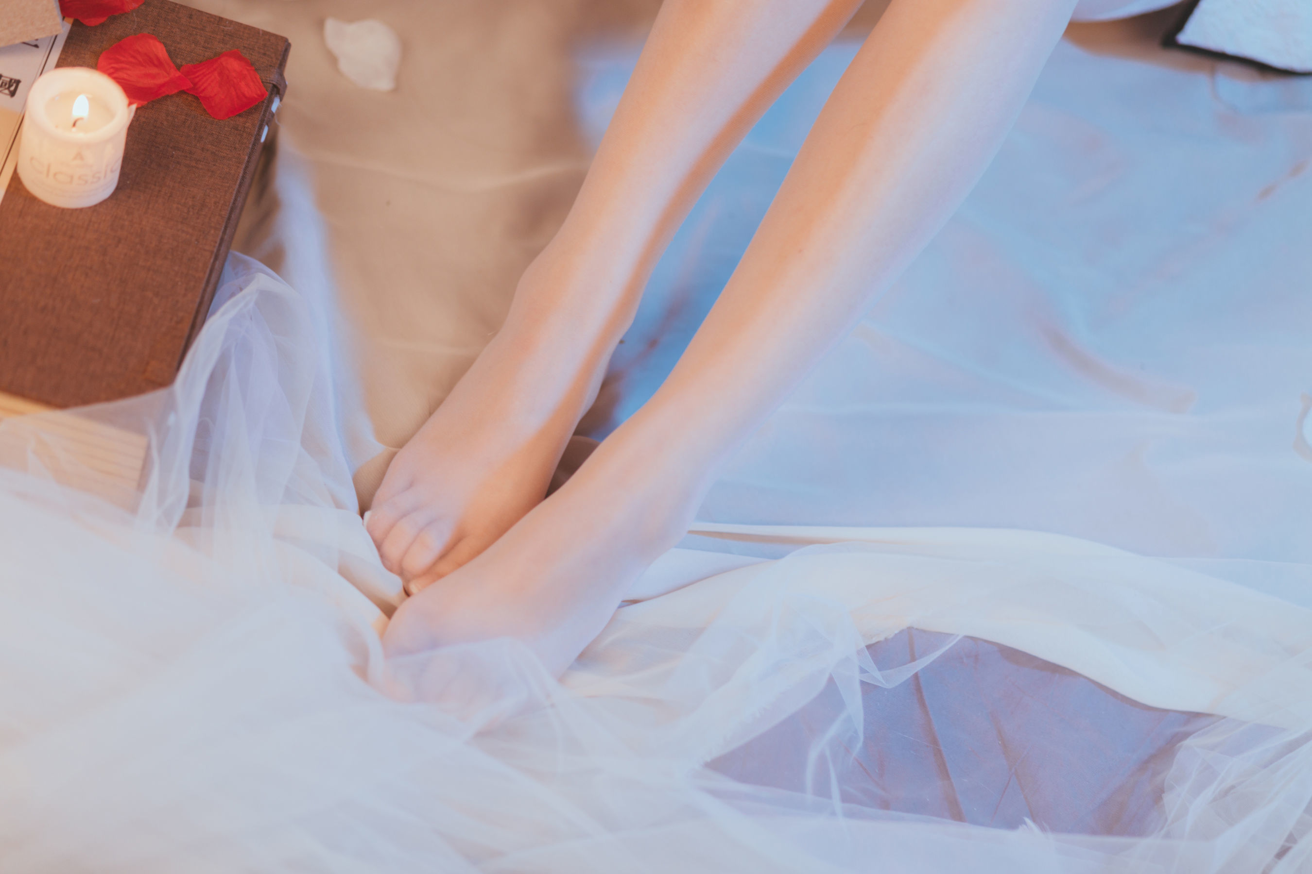 [萝莉COS] 斗鱼米线线sama – 白色旗袍 [22P] - 秀人网免费无水印在线套图写真