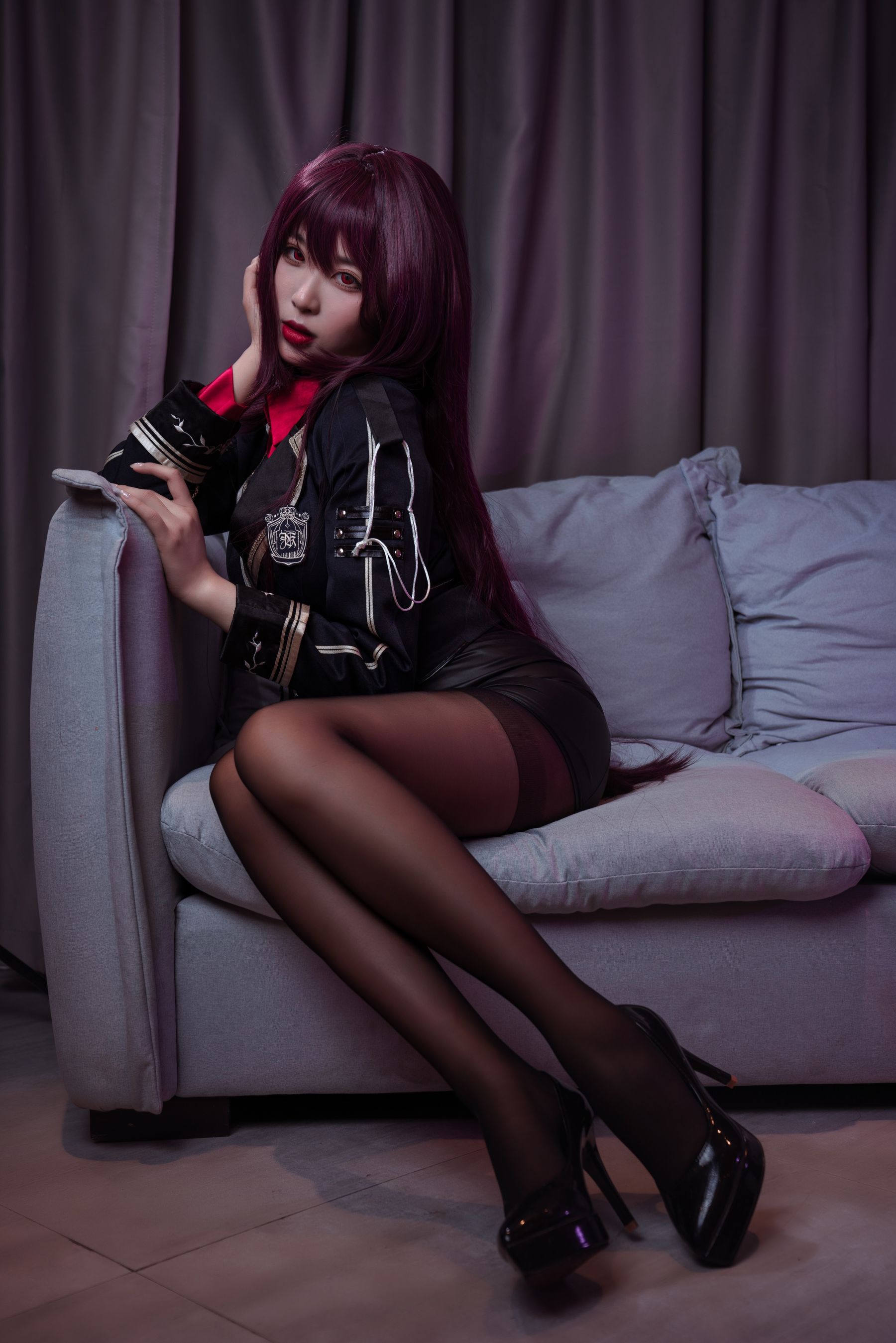 轩萧学姐 – 师匠OL [30P] - 秀人网免费无水印在线套图写真