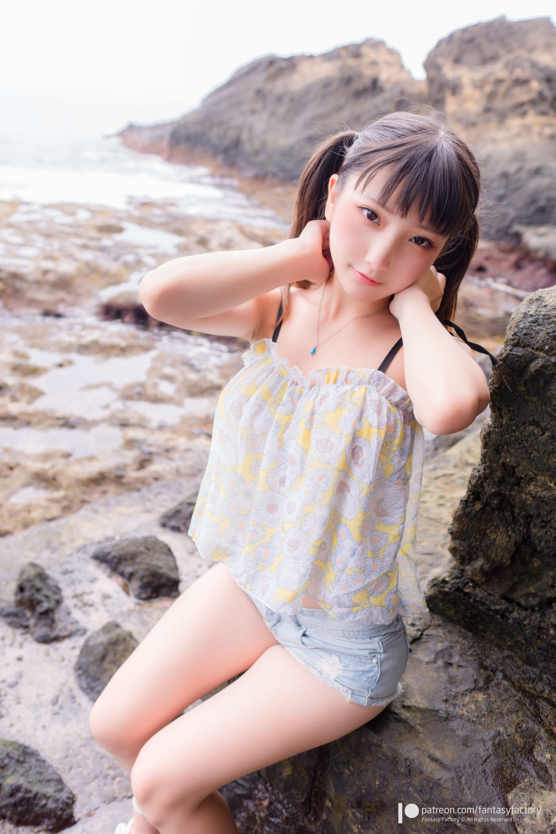 [Cosplay写真] 小丁 《Fantasy Factory》 – 2019.10 小可爱 兔耳 魔女 [78P] - 秀人网免费无水印在线套图写真