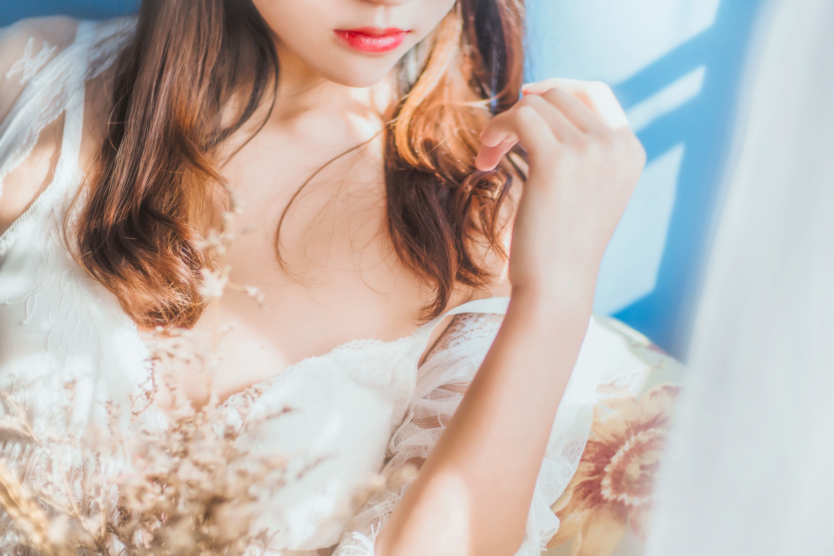 [萝莉COS] 桜桃喵 《(小少女)少女私房》 [50P] - 秀人网免费无水印在线套图写真