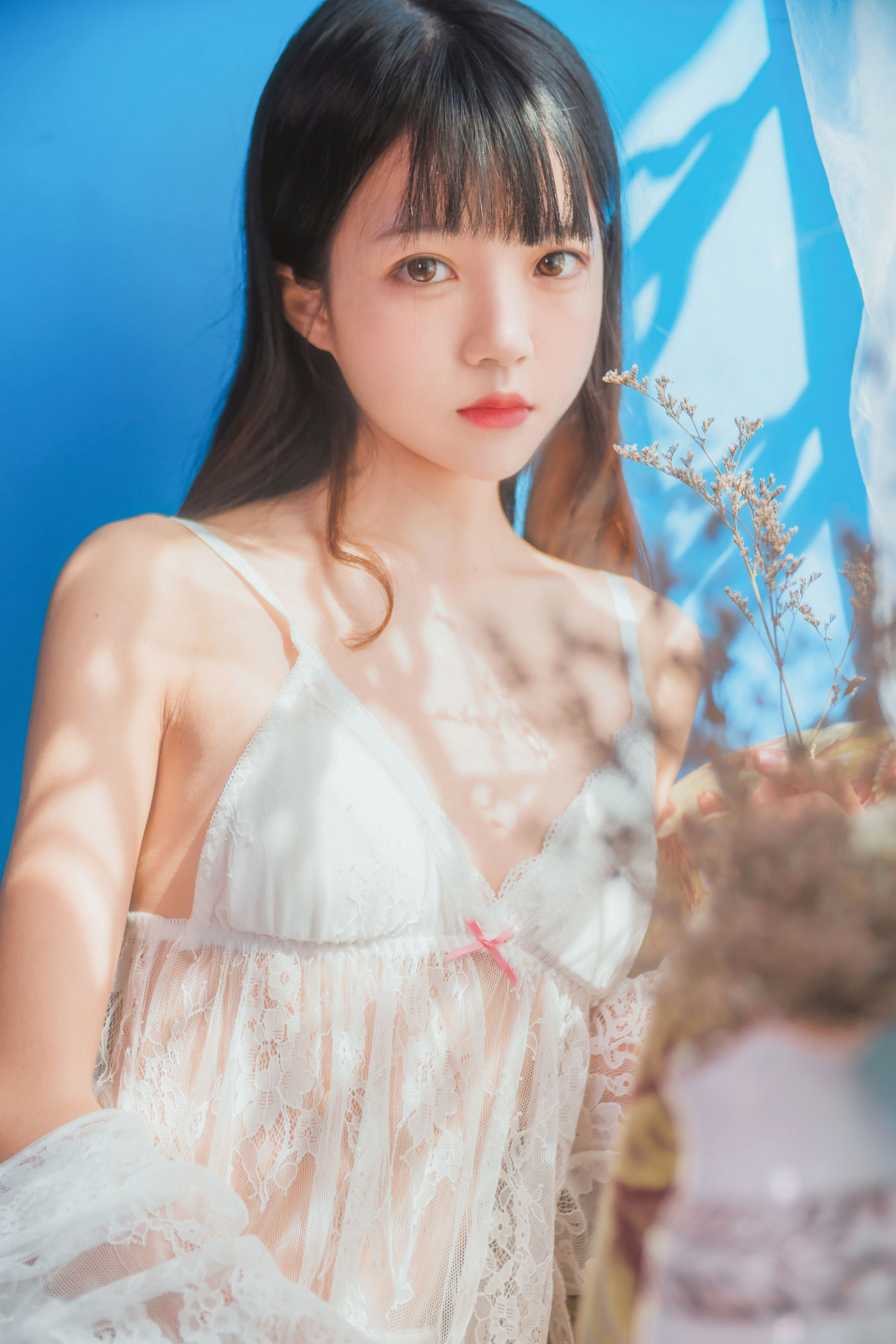 [萝莉COS] 桜桃喵 《(小少女)少女私房》 [50P] - 秀人网免费无水印在线套图写真