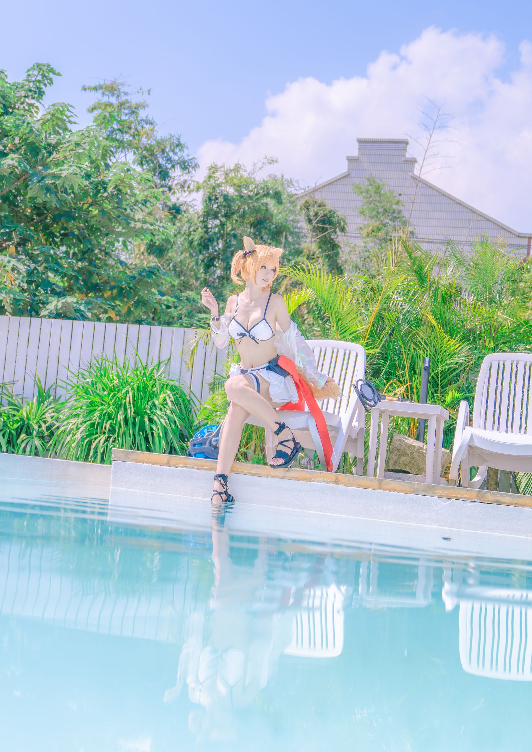 [Cosplay写真] 萌宠博主yui金鱼 – 空泳装 [9P] - 秀人网免费无水印在线套图写真