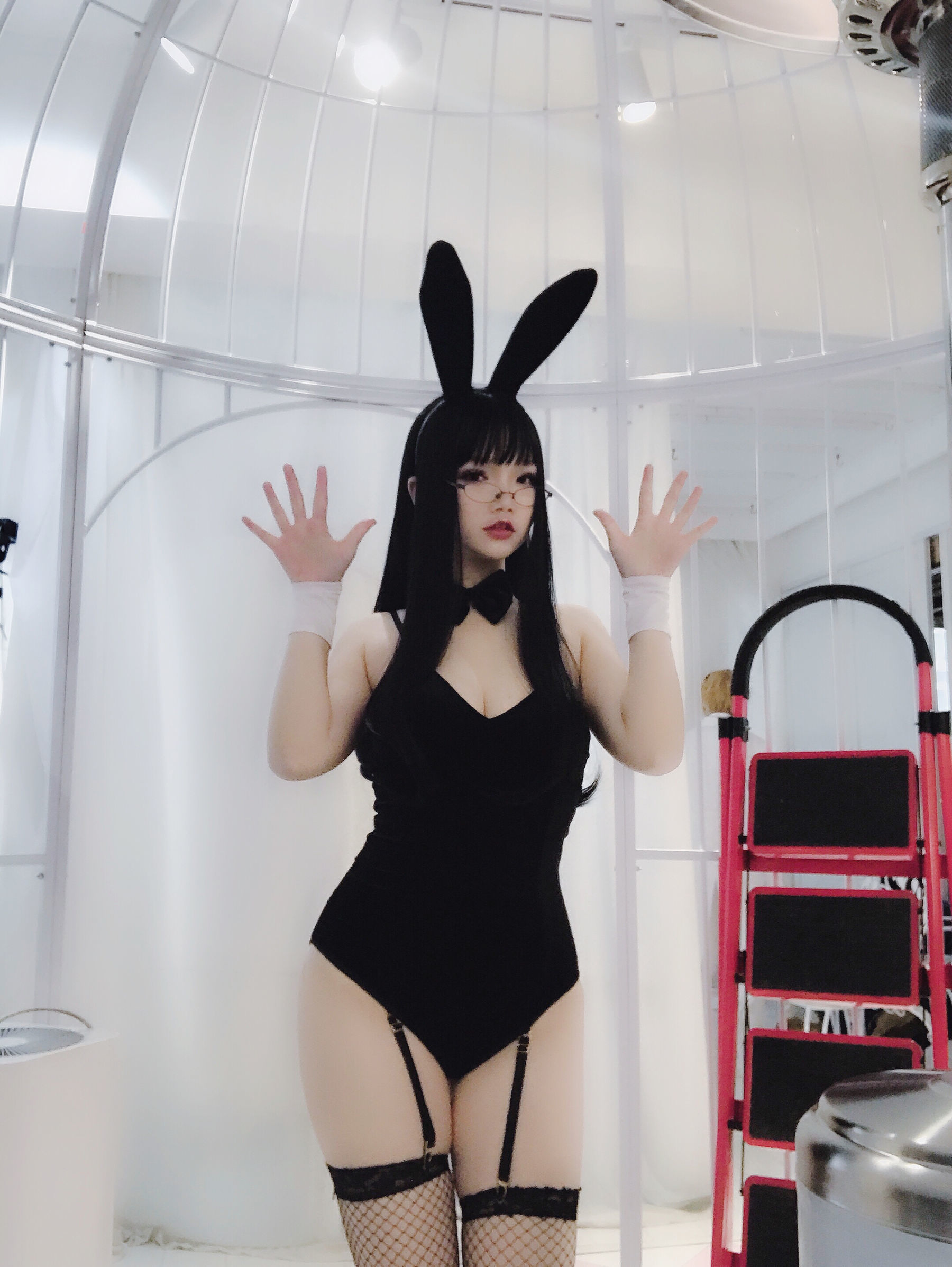 动漫博主雪晴Astra 眼镜兔子扮演 [24P] - 秀人网免费无水印在线套图写真